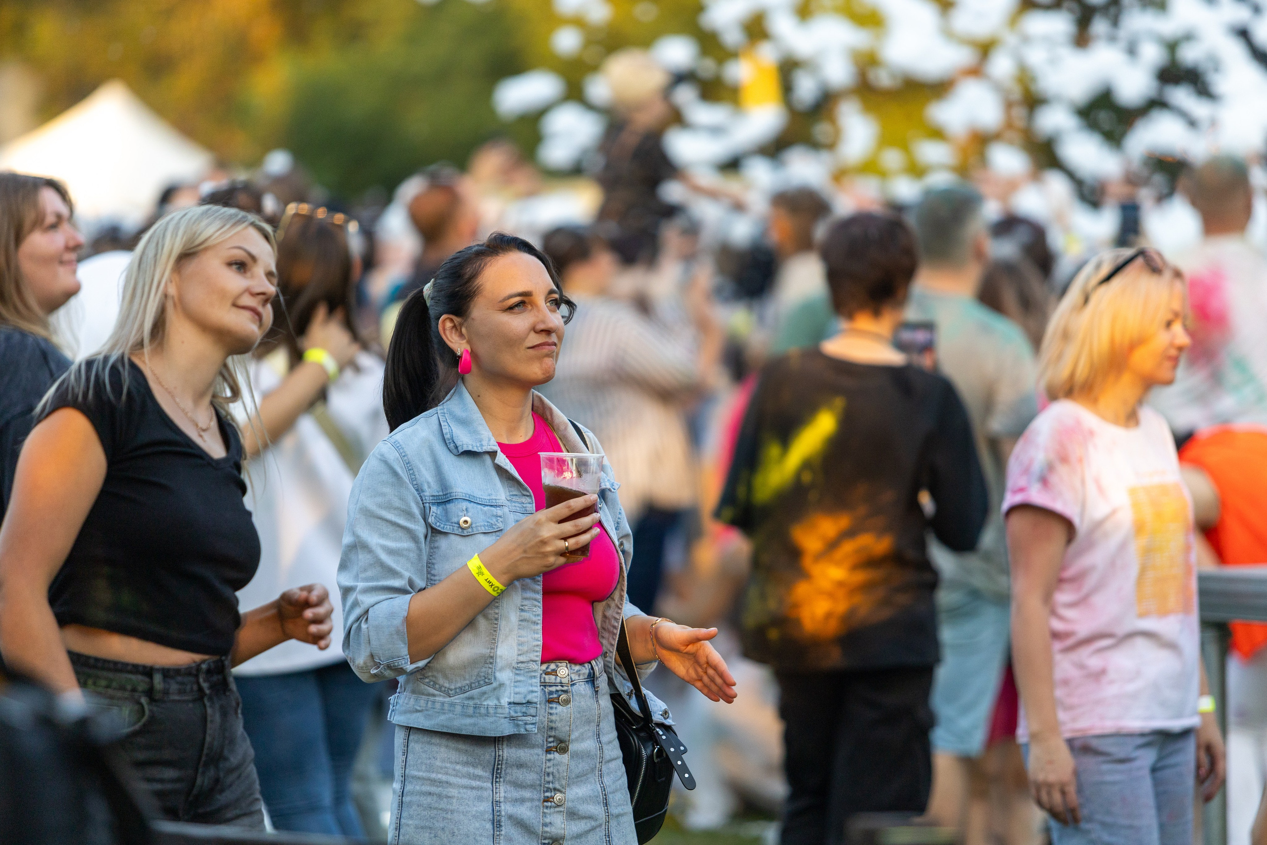 Дискохит. Профессиональный интерьерный и репортажный фотограф Минск и РБ. Максим Орлов