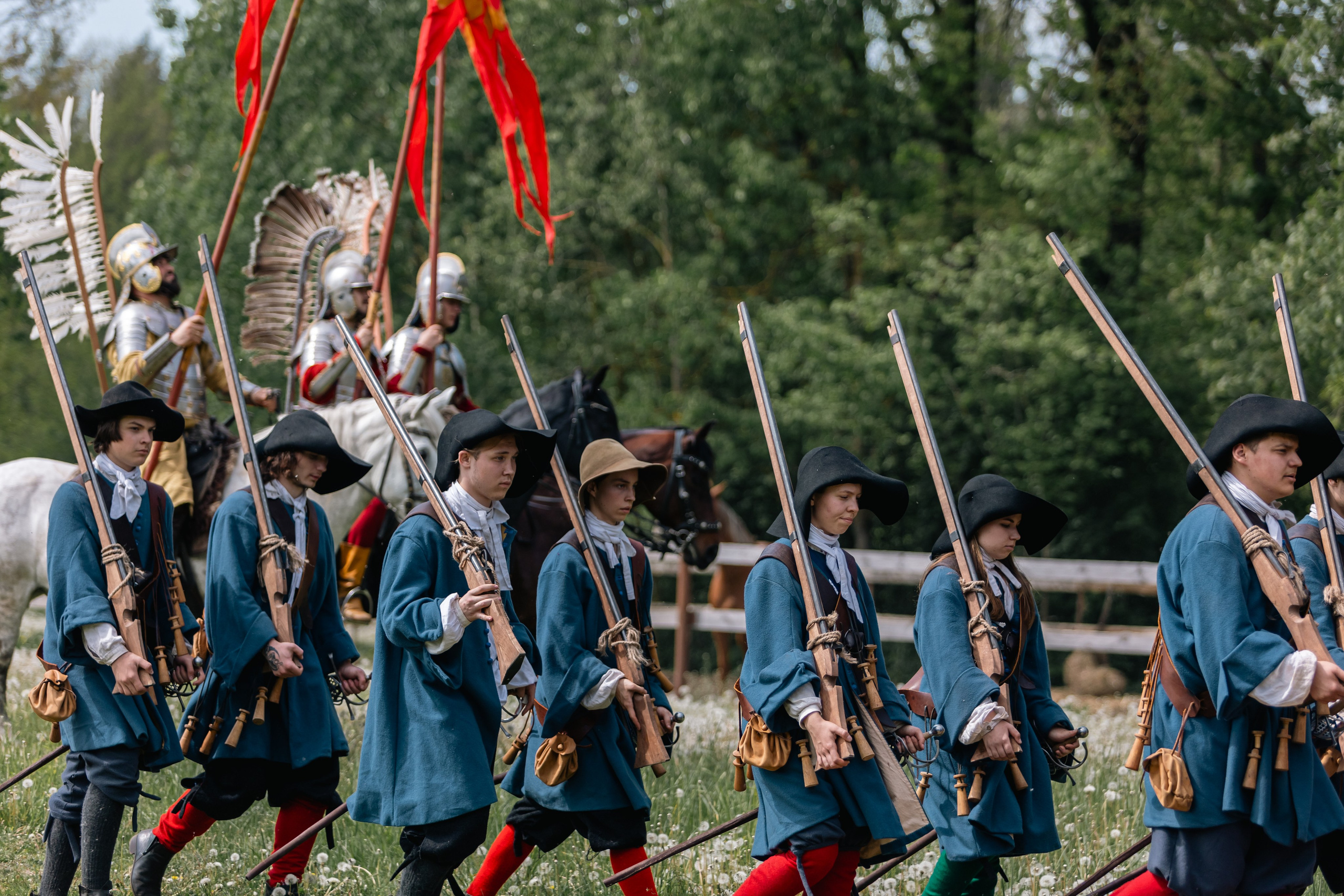 Золотая шпора. Маневры 17 века. Профессиональный интерьерный и репортажный фотограф Минск и РБ. Максим Орлов