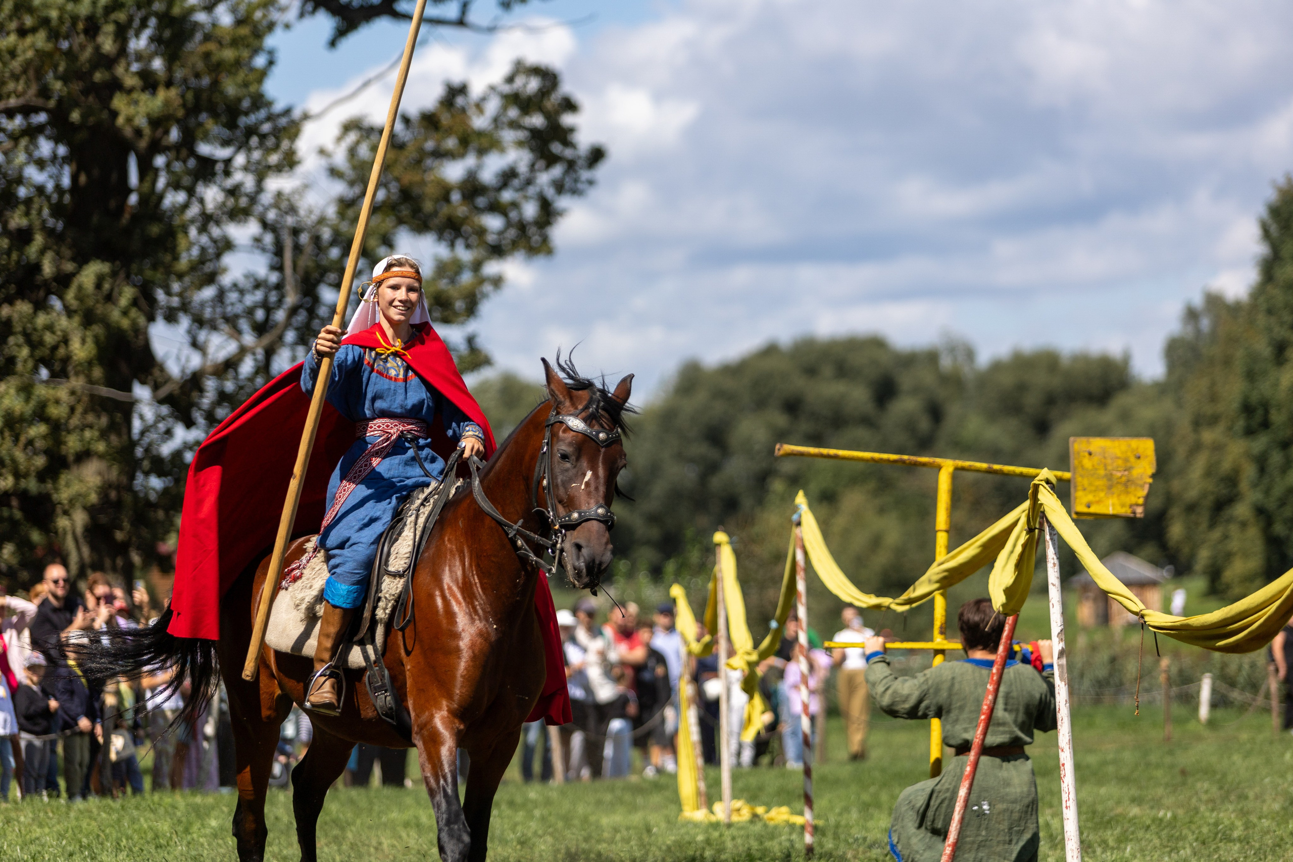 Ежегодный фестиваль средневековья в Дукоре. Профессиональный интерьерный и репортажный фотограф Минск и РБ. Максим Орлов