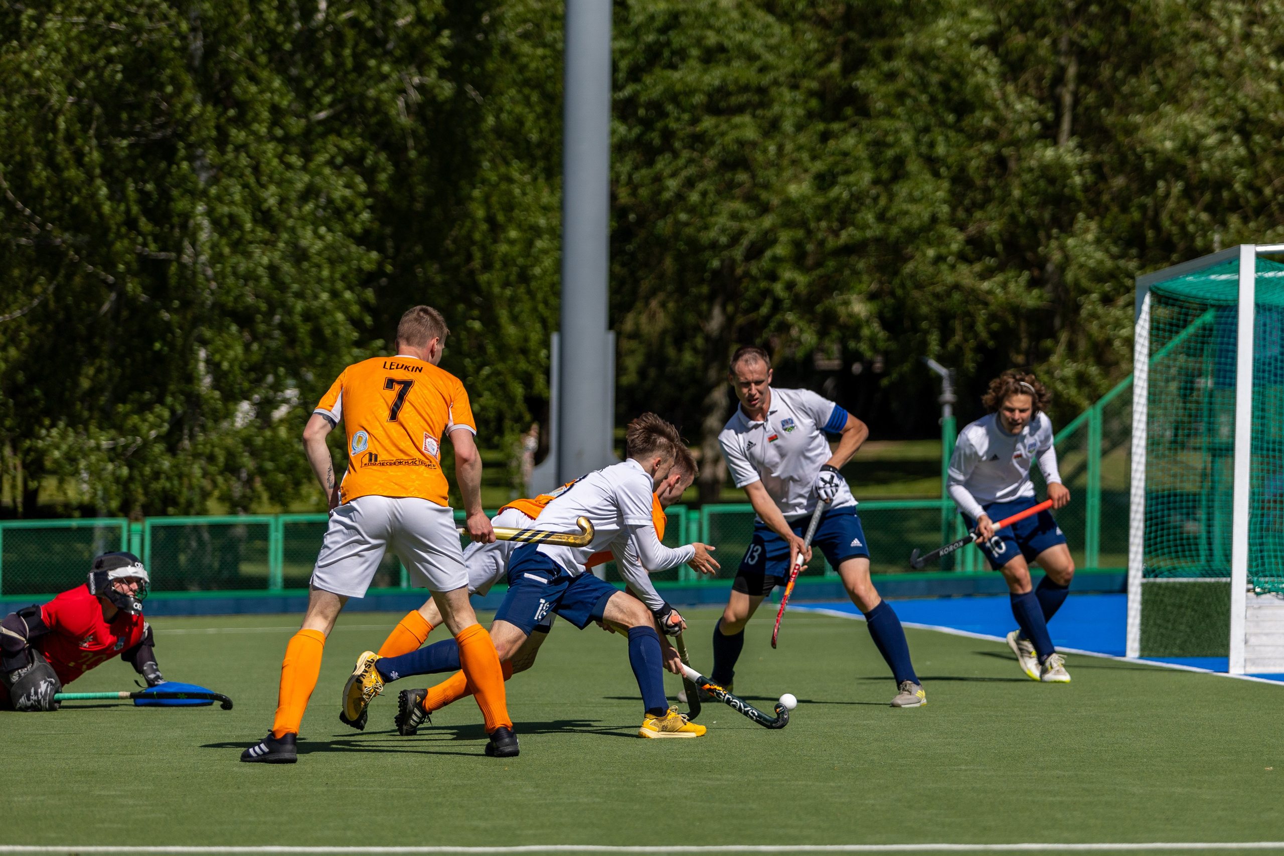 Хоккей на траве. ХК Минск — СК Строитель 12.05.2024. Профессиональный интерьерный и репортажный фотограф Минск и РБ. Максим Орлов