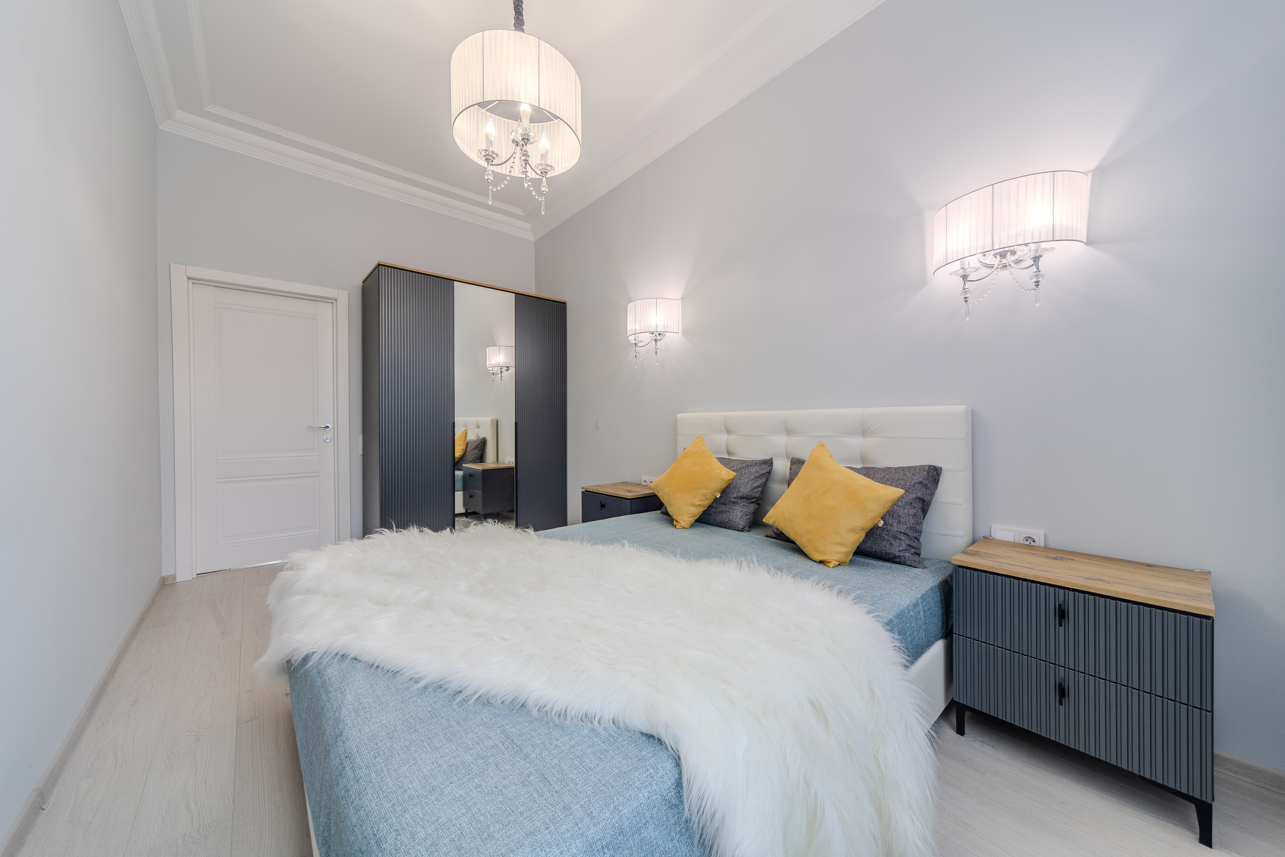 Пр. Независимости 44. Профессиональный интерьерный и репортажный фотограф Минск и РБ. Максим Орлов