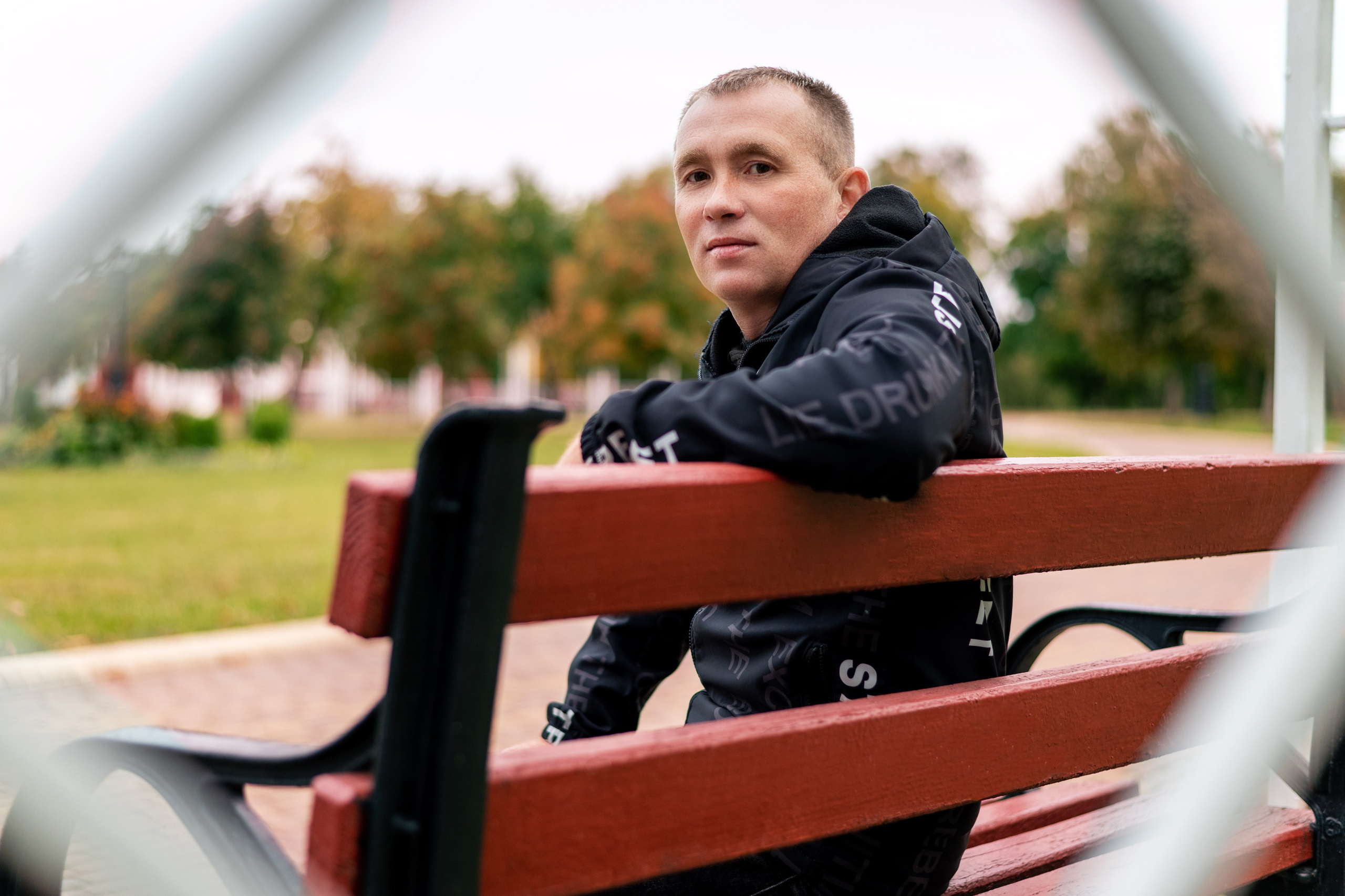 Руслан с семьей. Профессиональный интерьерный и репортажный фотограф Минск и РБ. Максим Орлов