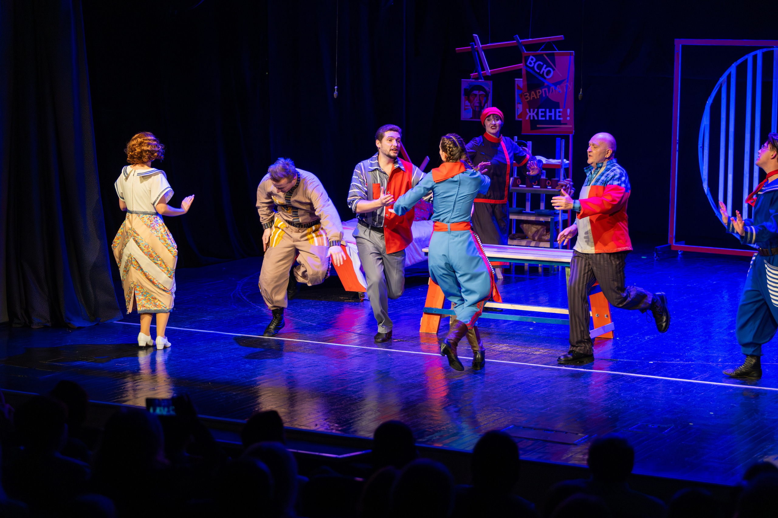 Квадратура круга. Профессиональный интерьерный и репортажный фотограф Минск и РБ. Максим Орлов