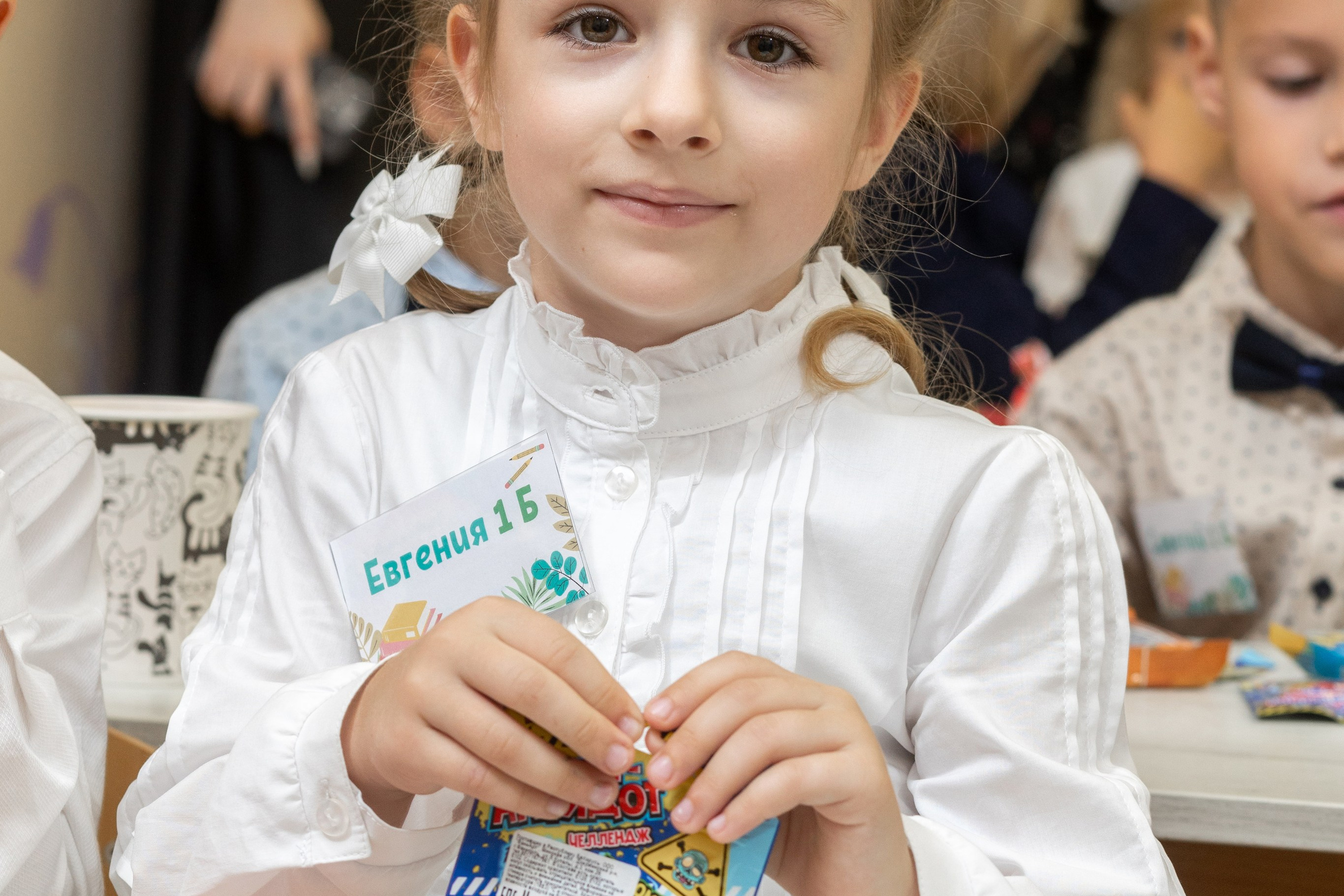 Линейка 1-го сентября. Профессиональный интерьерный и репортажный фотограф Минск и РБ. Максим Орлов