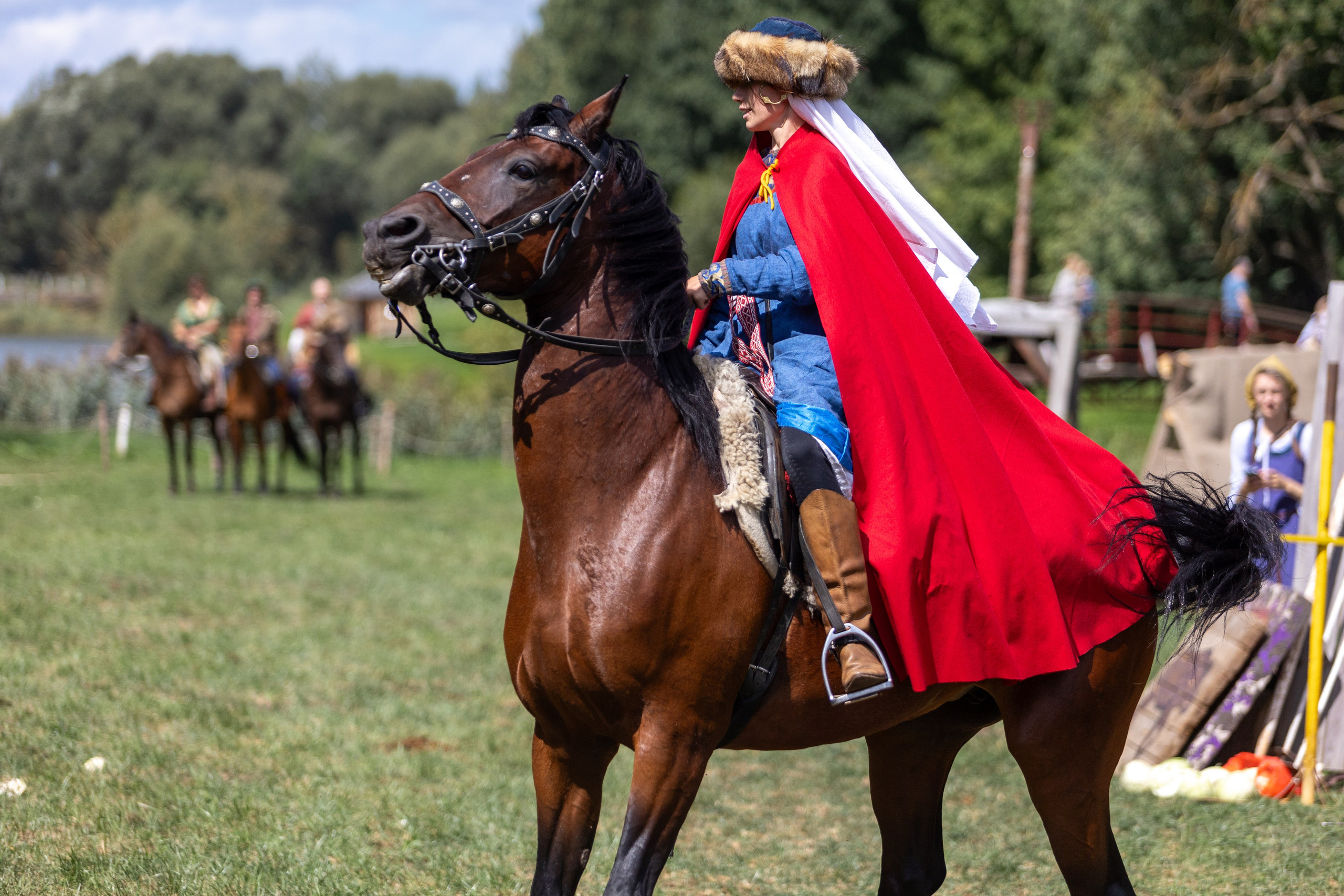 Ежегодный фестиваль средневековья в Дукоре. Профессиональный интерьерный и репортажный фотограф Минск и РБ. Максим Орлов