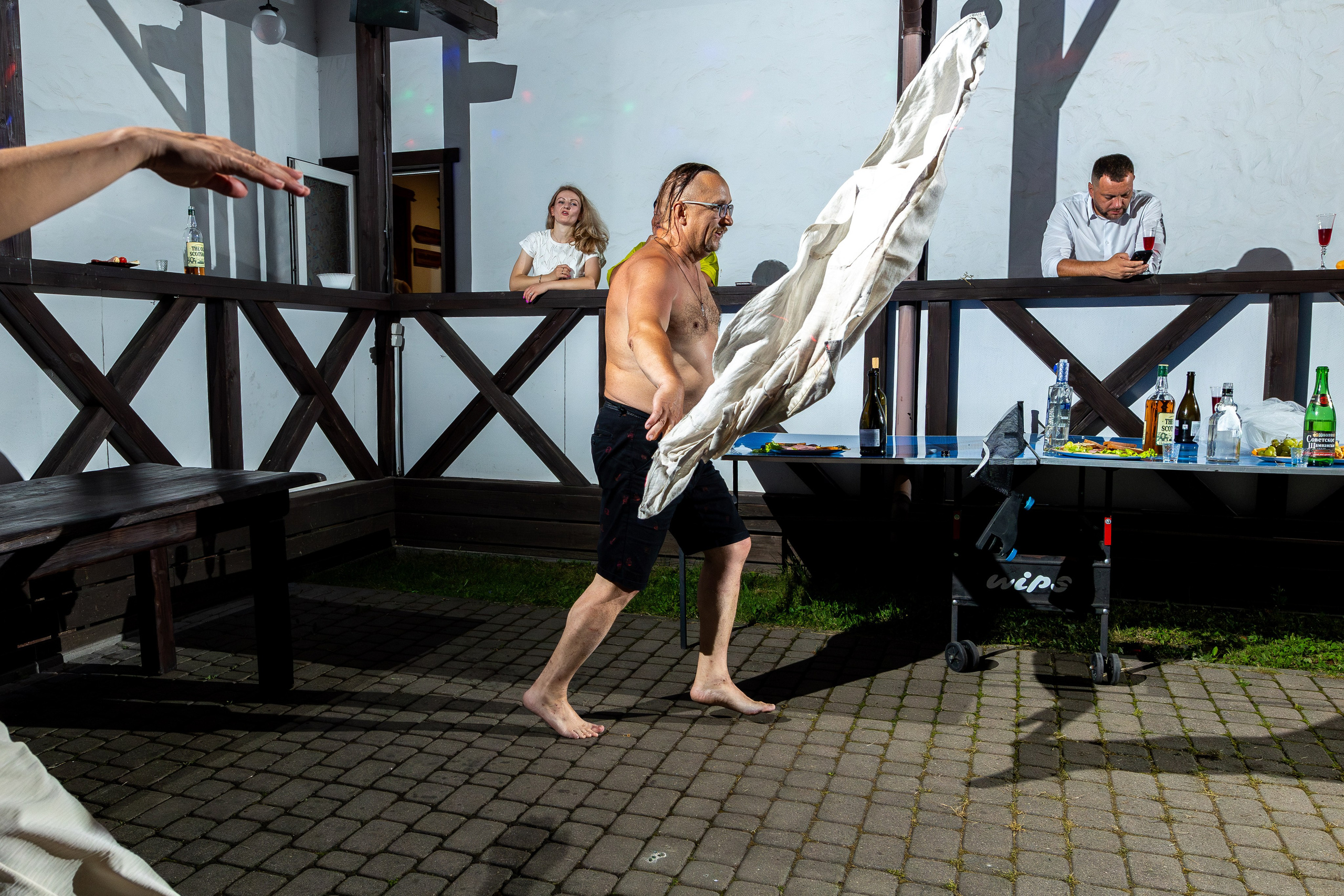 Свадебная фотосессия Дениса и Юли. Профессиональный интерьерный и репортажный фотограф Минск и РБ. Максим Орлов