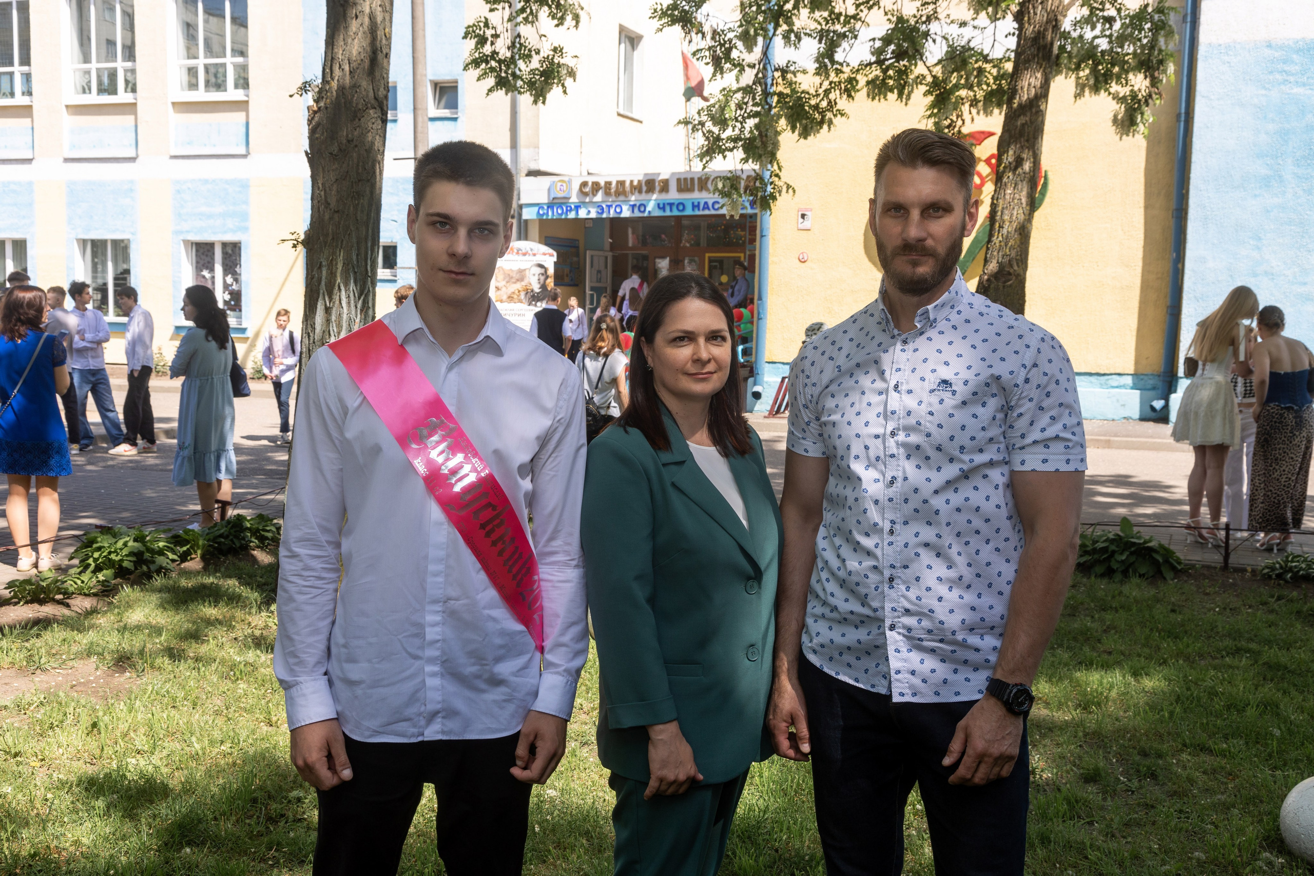 Школа 47. Последний звонок. Профессиональный интерьерный и репортажный фотограф Минск и РБ. Максим Орлов