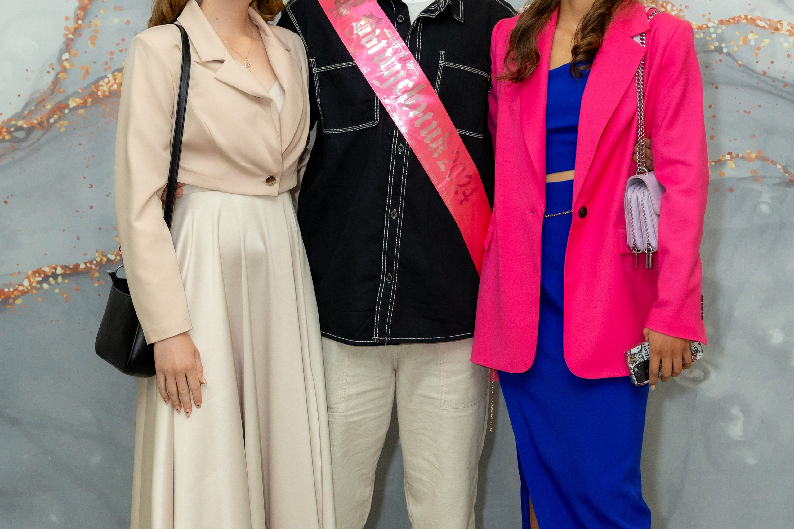 Вручение дипломов. 47 школа. Профессиональный интерьерный и репортажный фотограф Минск и РБ. Максим Орлов