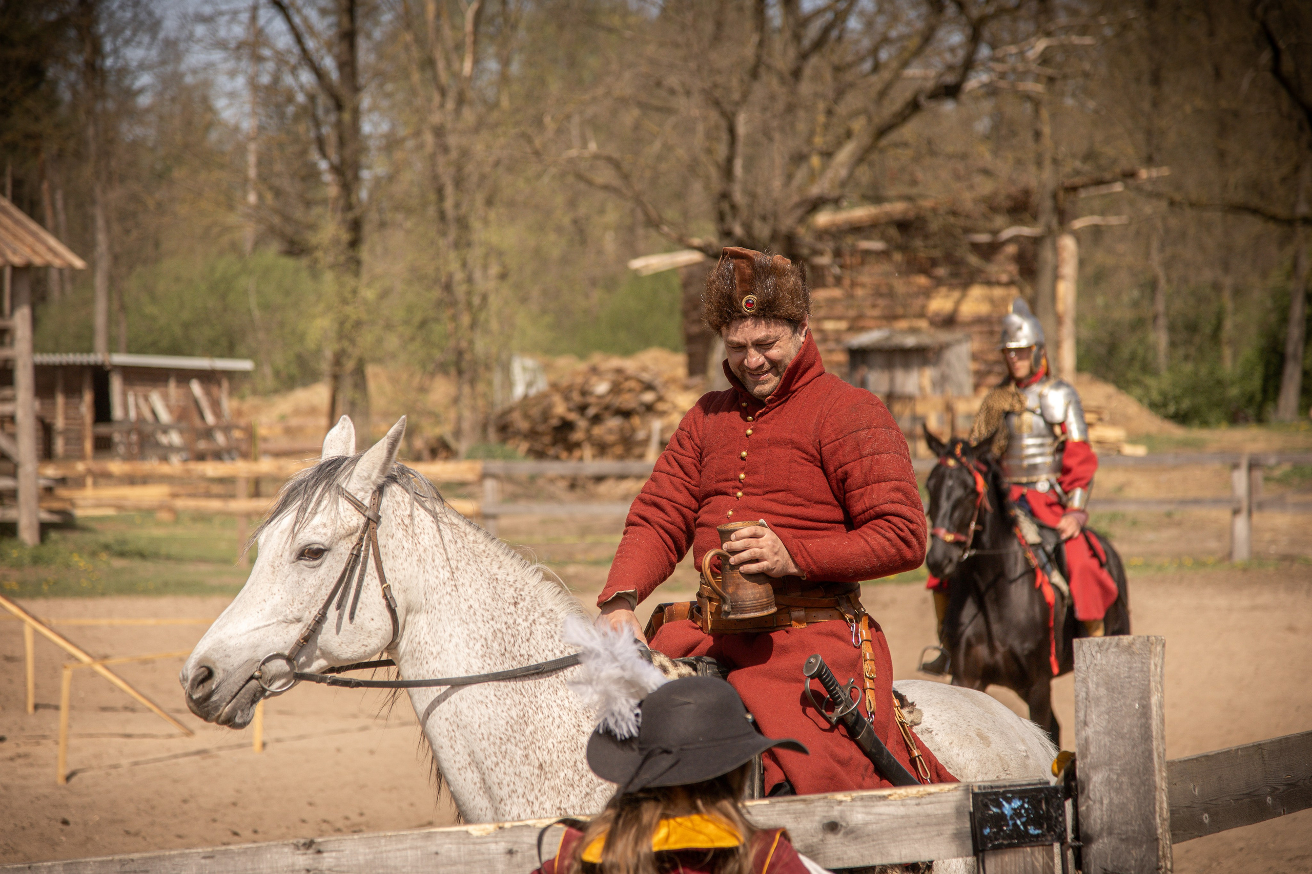 Золотая шпора. Огнем и мечем. День второй. Вылазка в лес. Штурм фортеции. Княжеский пир. Профессиональный интерьерный и репортажный фотограф Минск и РБ. Максим Орлов
