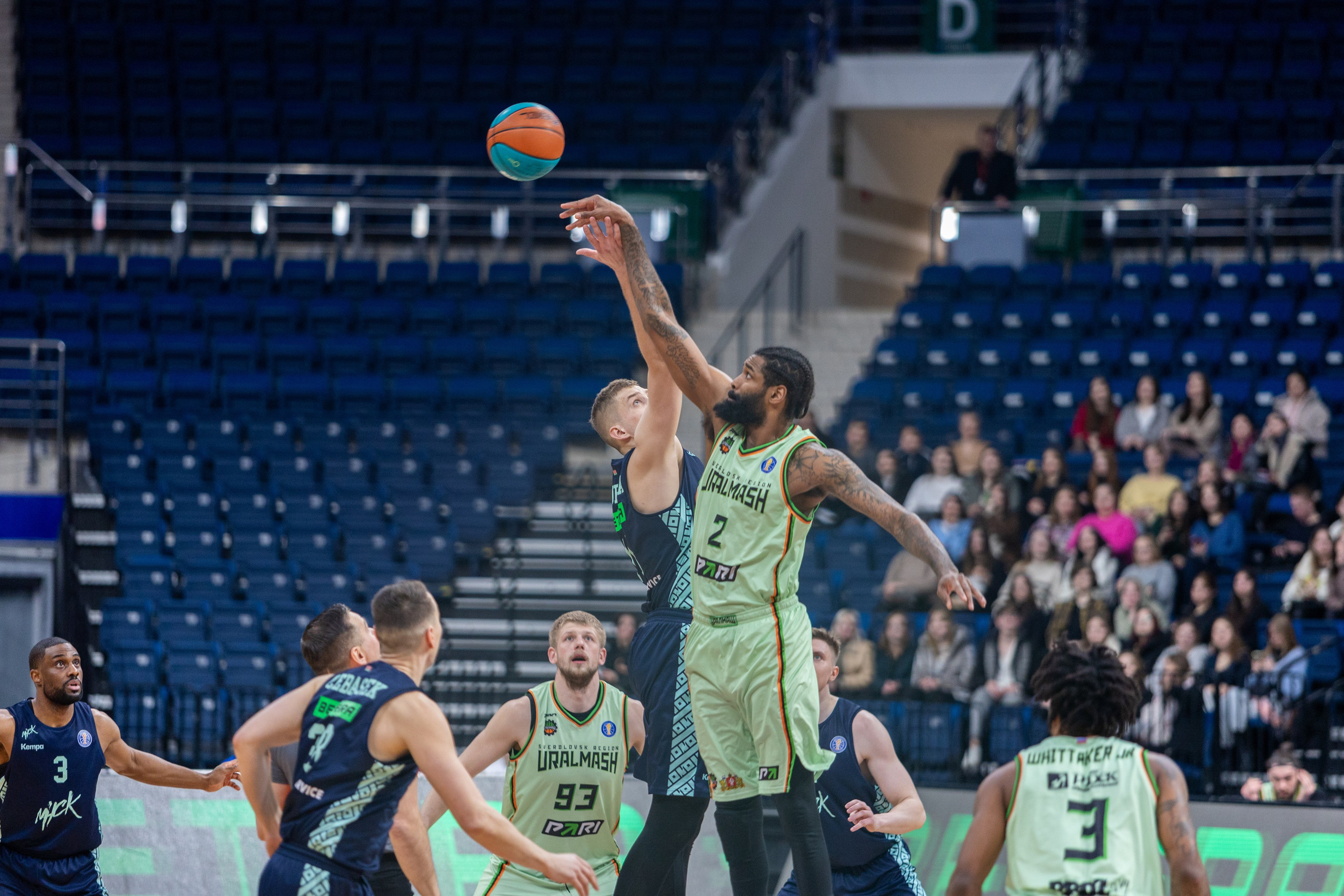 Баскетбол. Лучшие кадры. Минск — Уралмаш 13.02.2024. Профессиональный интерьерный и репортажный фотограф Минск и РБ. Максим Орлов