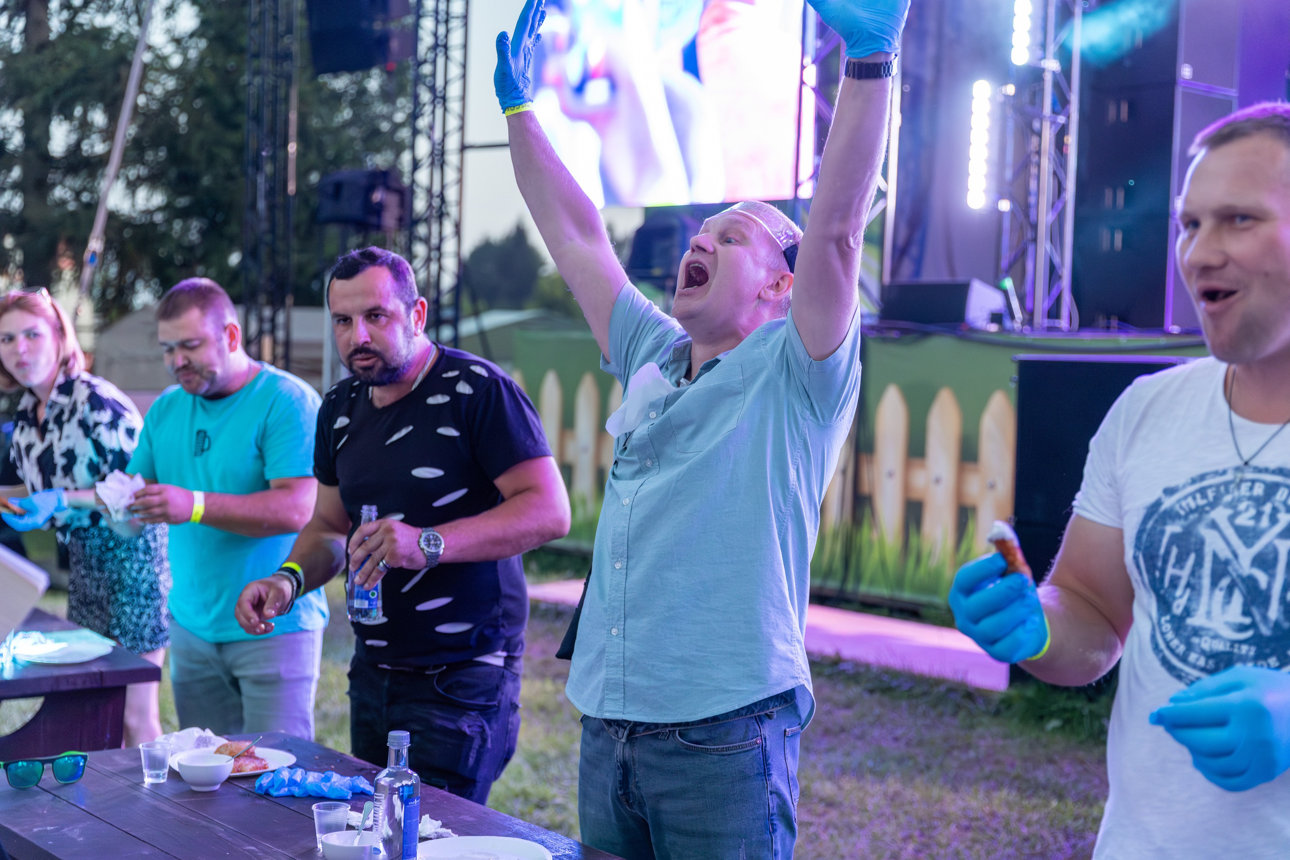 Дискохит. Профессиональный интерьерный и репортажный фотограф Минск и РБ. Максим Орлов