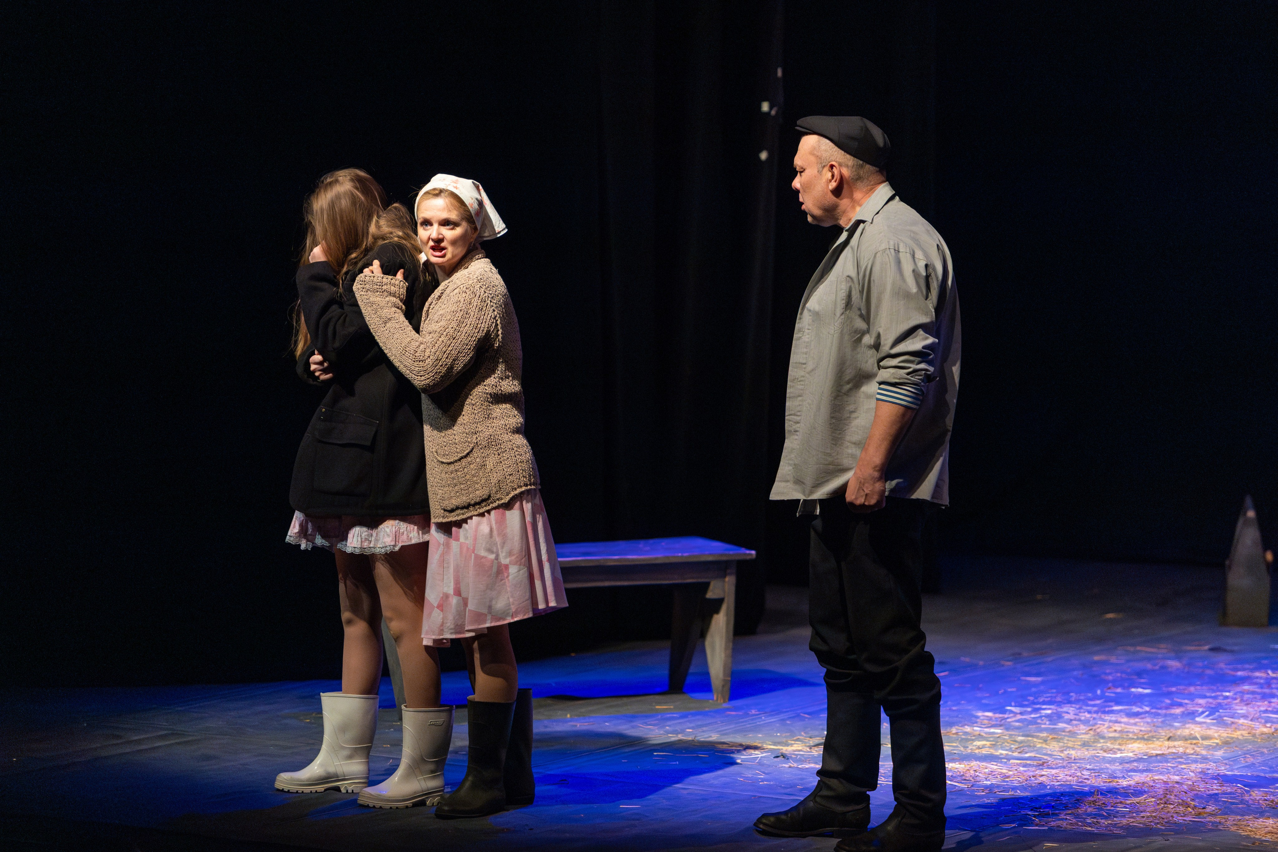 Театр белорусской армии «Очень простая история». Профессиональный интерьерный и репортажный фотограф Минск и РБ. Максим Орлов