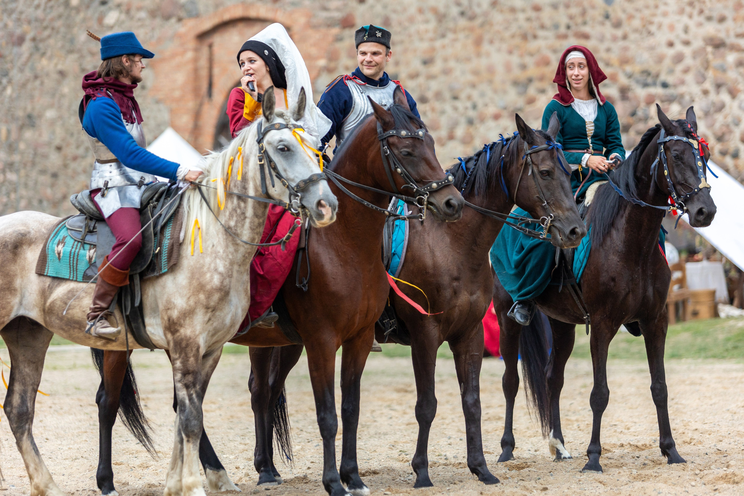 Выступление «Золотой шпоры» на празднике города Лиды. Профессиональный интерьерный и репортажный фотограф Минск и РБ. Максим Орлов