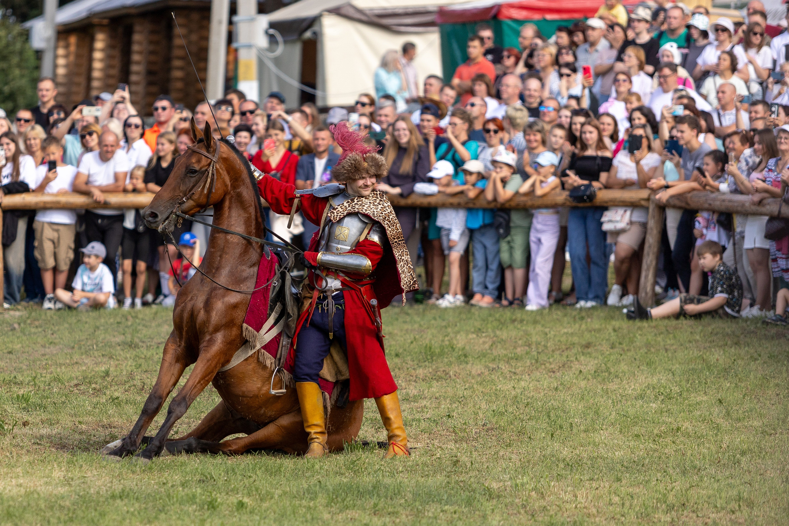 Рыцарский фест. Мстиславль. Профессиональный интерьерный и репортажный фотограф Минск и РБ. Максим Орлов