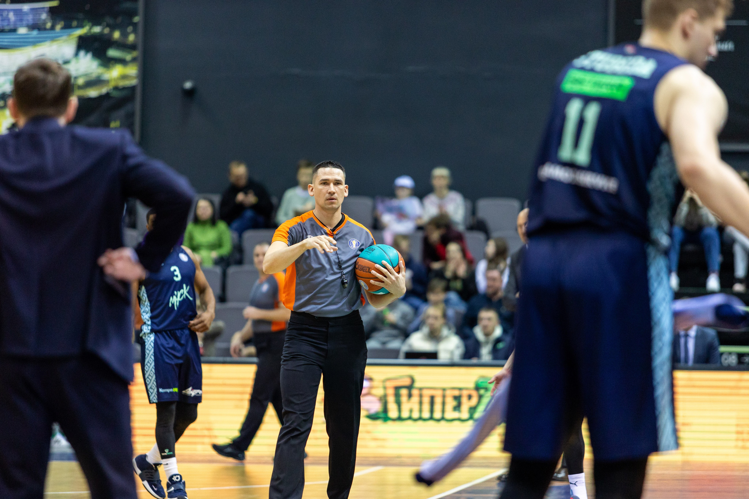 Баскетбол. Минск — MBA. 09.03.2024. Профессиональный интерьерный и репортажный фотограф Минск и РБ. Максим Орлов