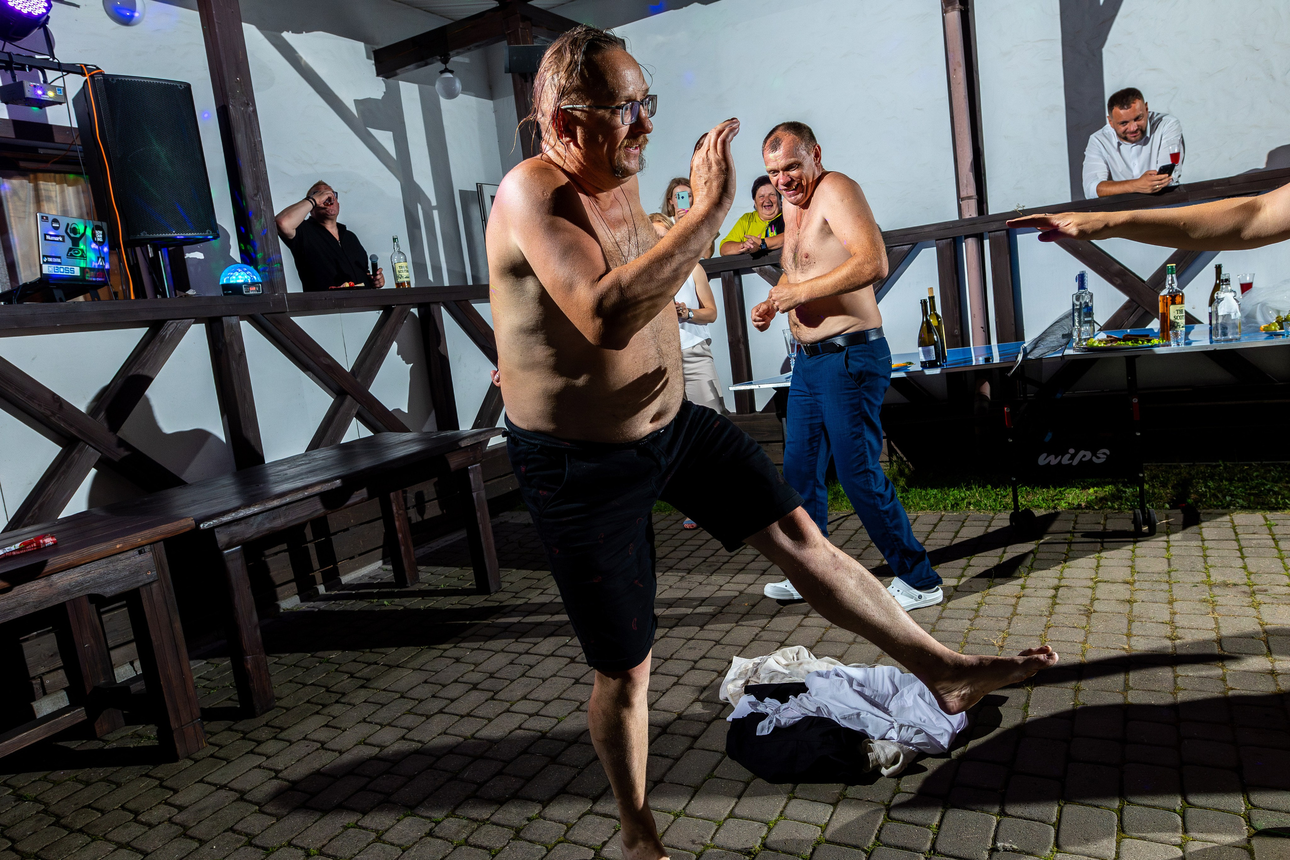 Свадебная фотосессия Дениса и Юли. Профессиональный интерьерный и репортажный фотограф Минск и РБ. Максим Орлов