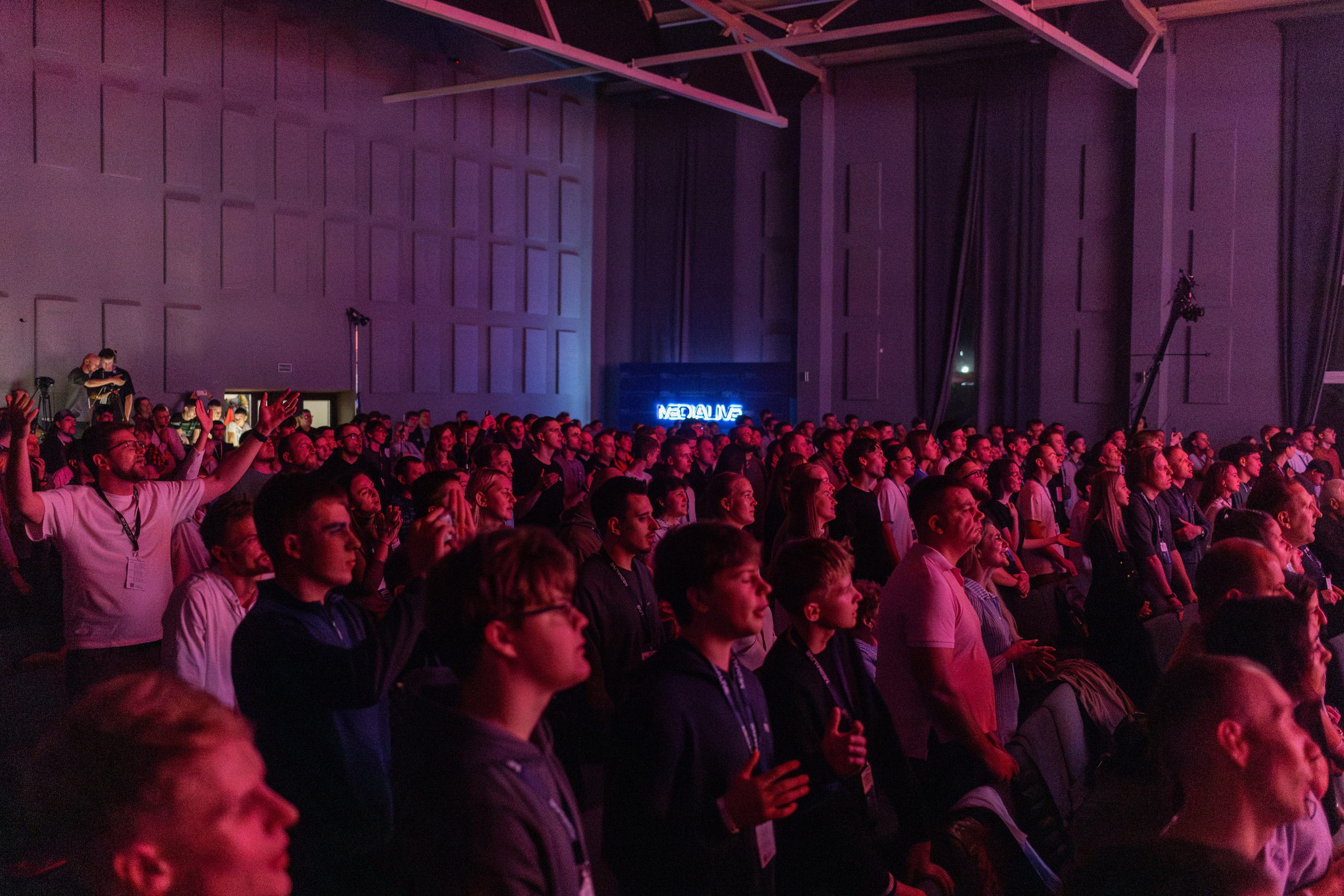 Конференция Medialive 2024. День второй. Профессиональный интерьерный и репортажный фотограф Минск и РБ. Максим Орлов