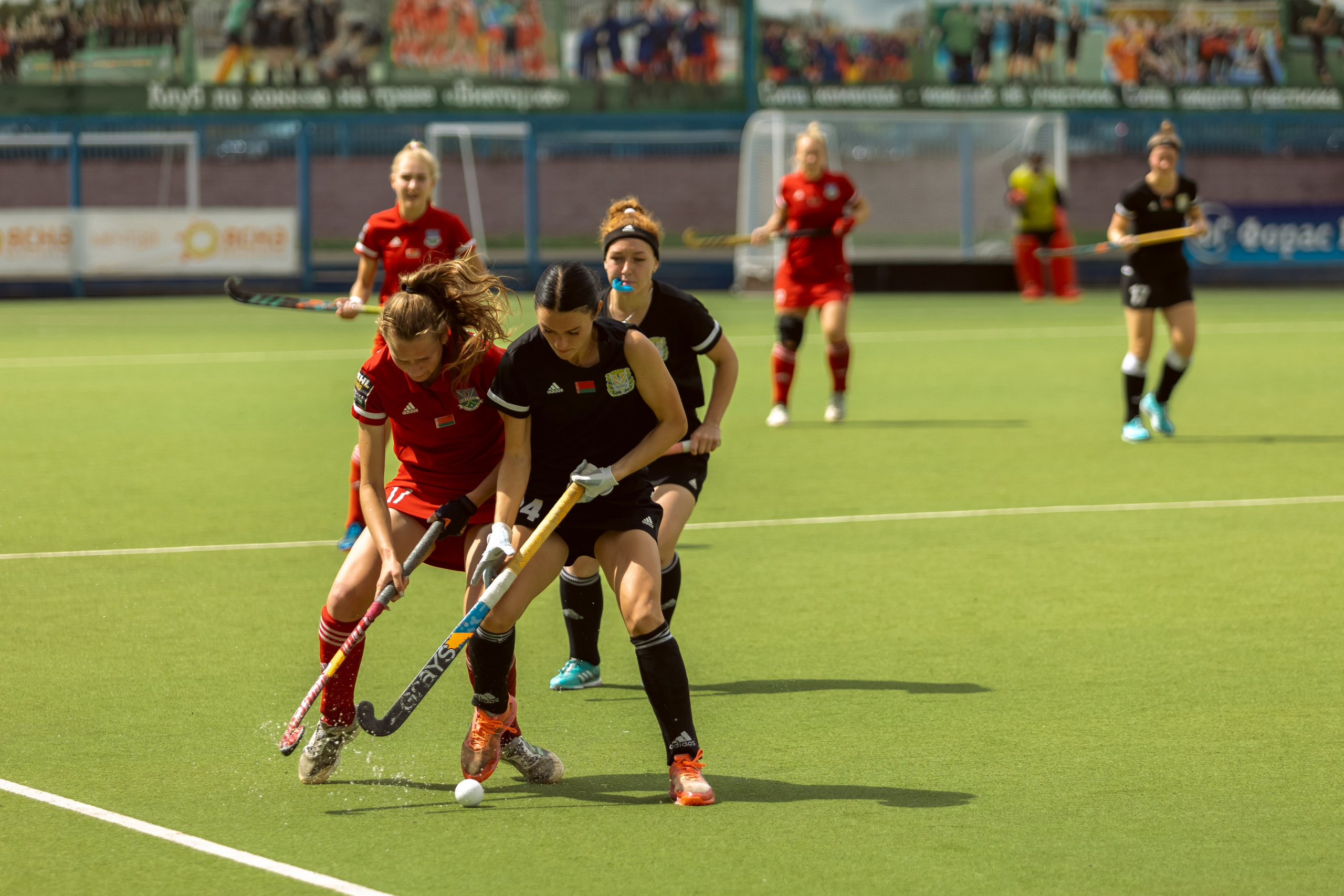 Хоккей на траве. Девушки. Минск — Виктория. 16.06.2024. Профессиональный интерьерный и репортажный фотограф Минск и РБ. Максим Орлов