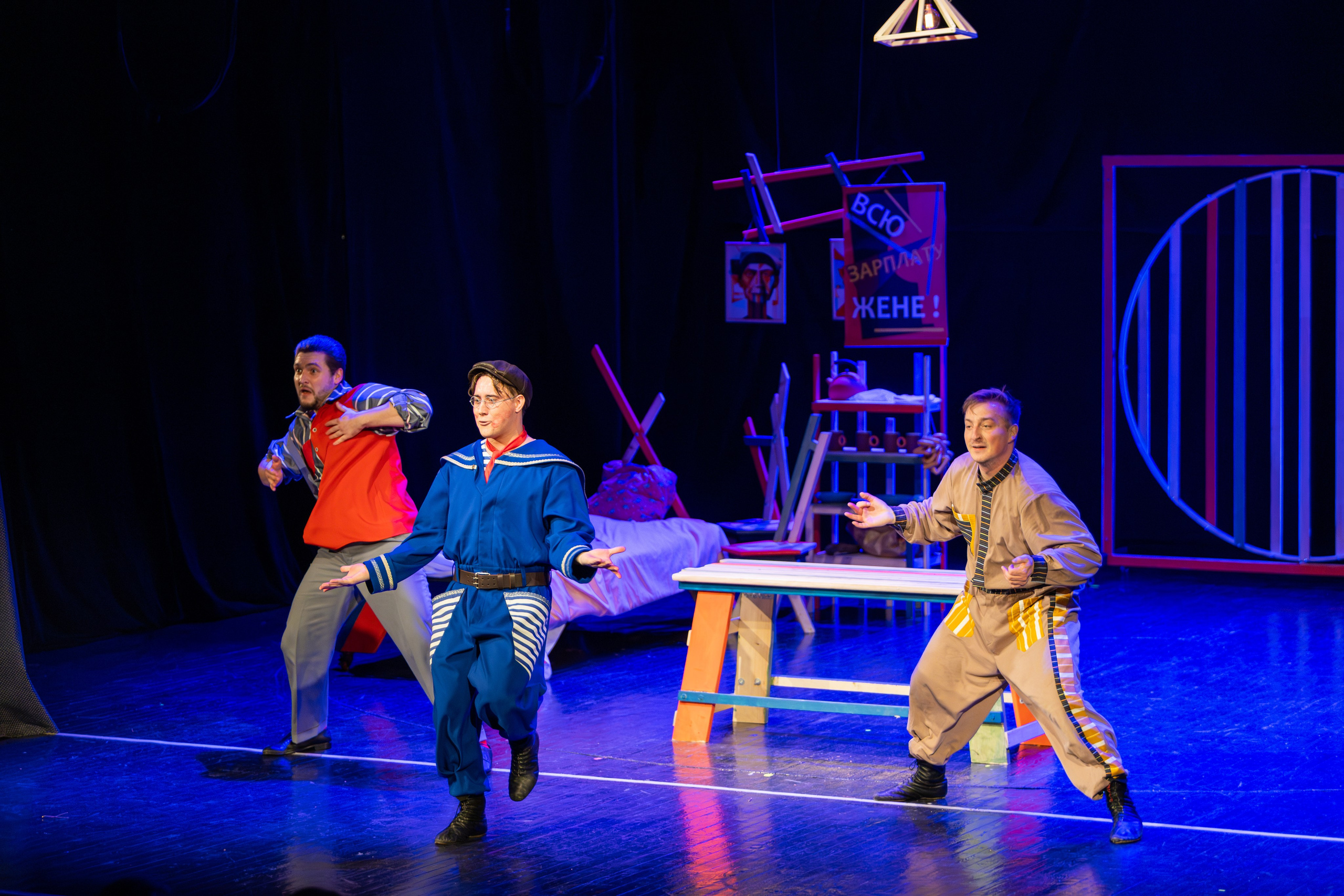 Квадратура круга. Профессиональный интерьерный и репортажный фотограф Минск и РБ. Максим Орлов