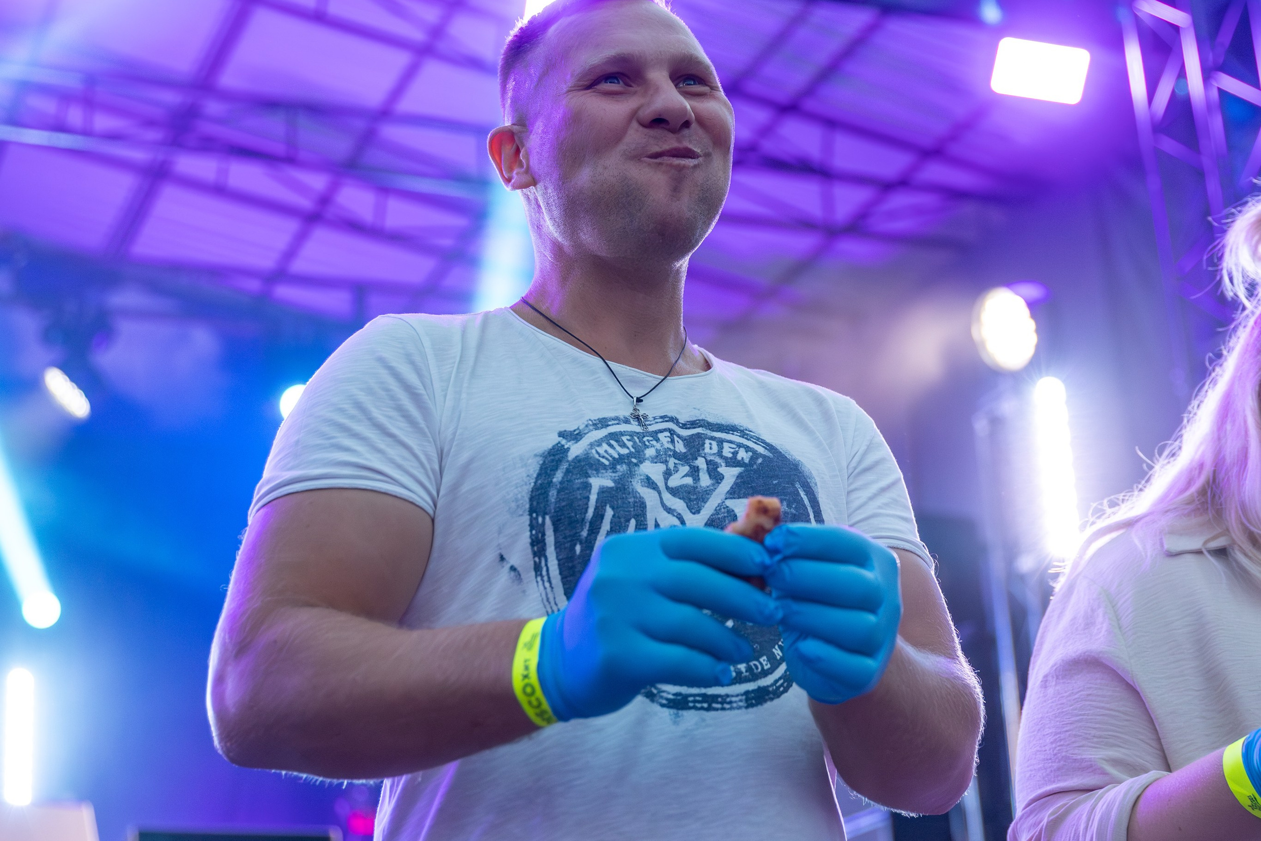 Дискохит. Профессиональный интерьерный и репортажный фотограф Минск и РБ. Максим Орлов