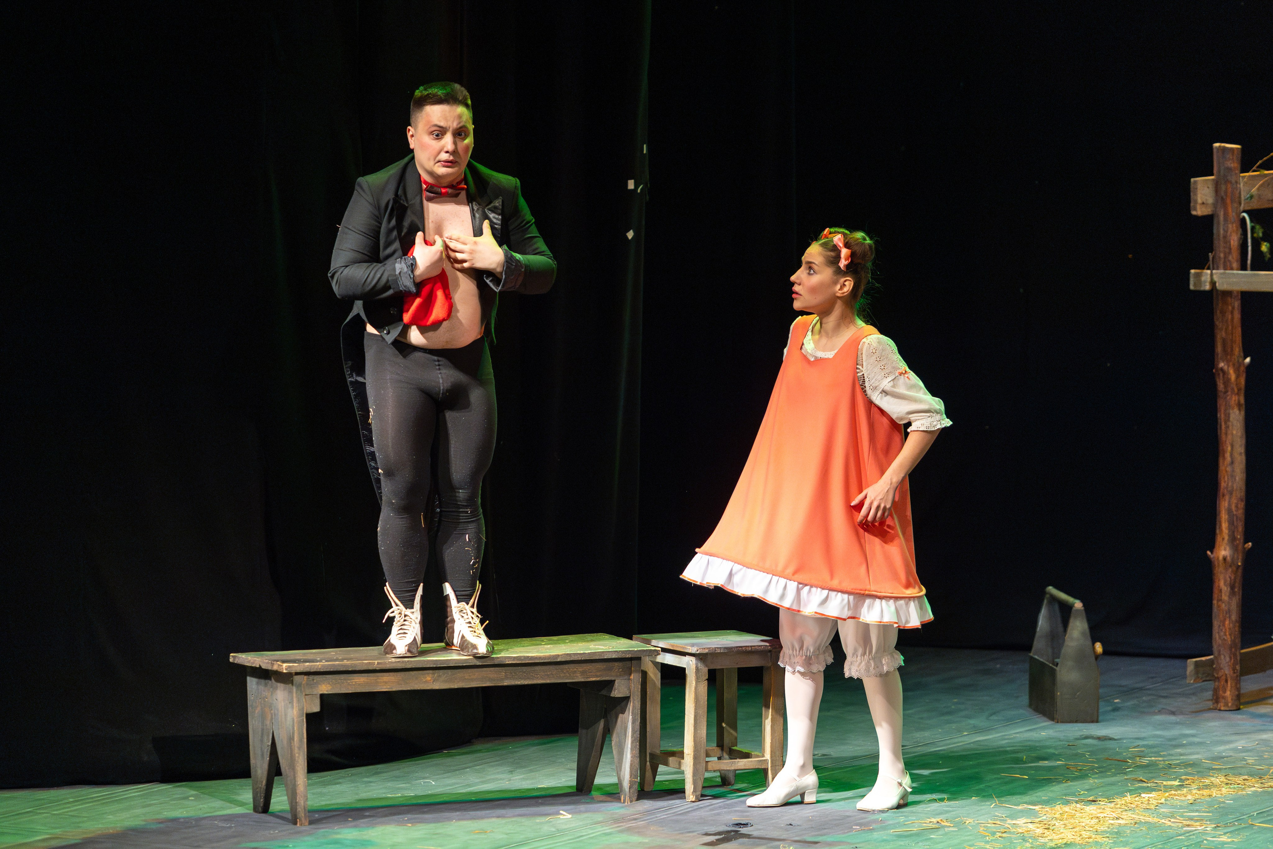 Театр белорусской армии «Очень простая история». Профессиональный интерьерный и репортажный фотограф Минск и РБ. Максим Орлов