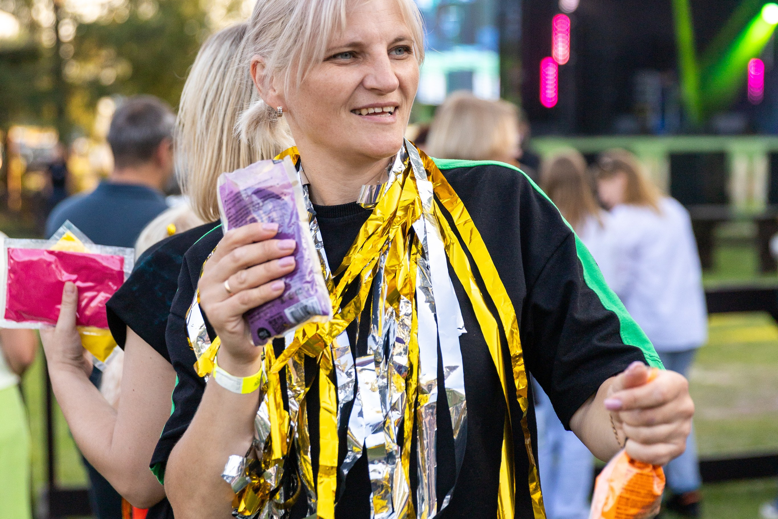 Дискохит. Профессиональный интерьерный и репортажный фотограф Минск и РБ. Максим Орлов