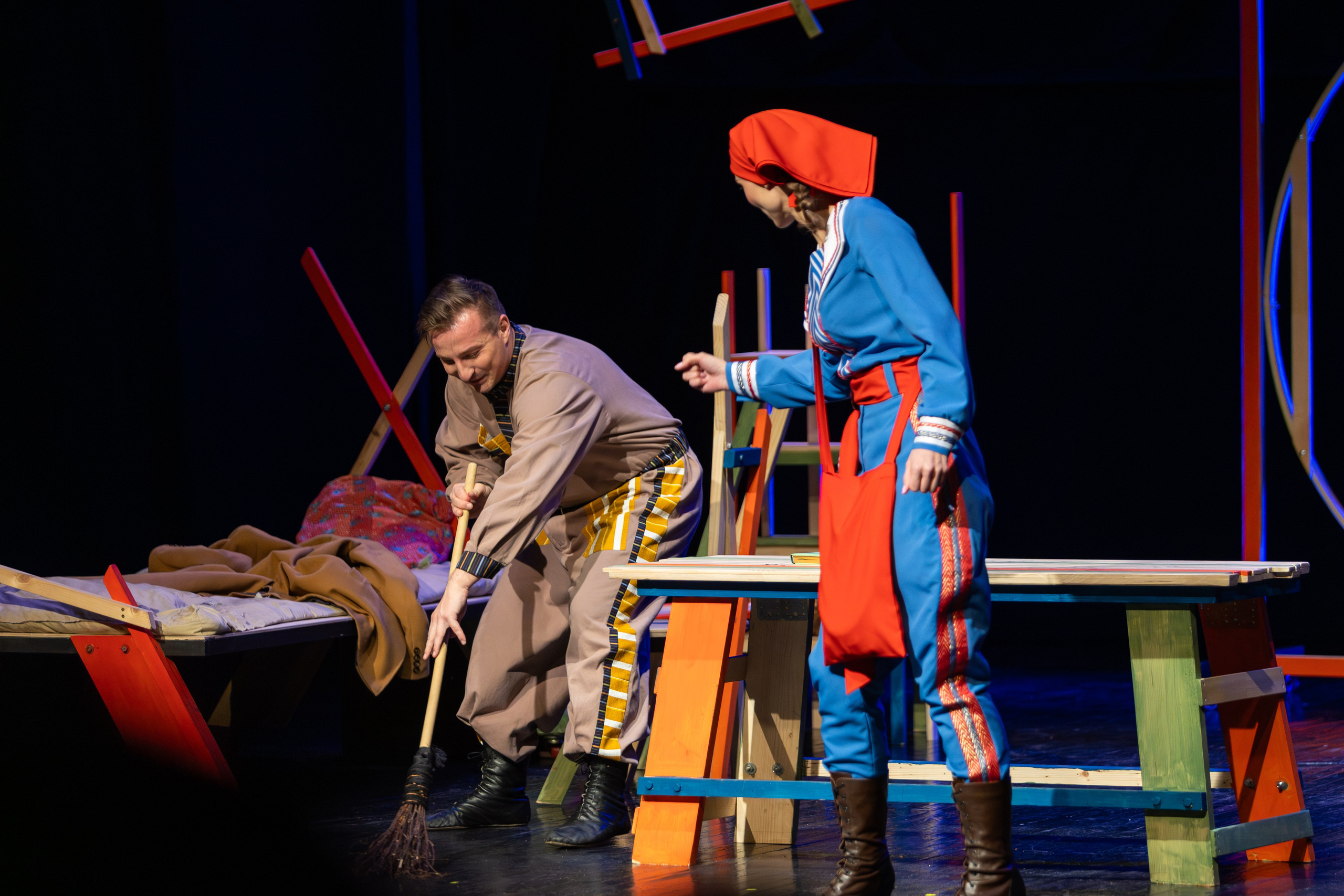 Квадратура круга. Профессиональный интерьерный и репортажный фотограф Минск и РБ. Максим Орлов