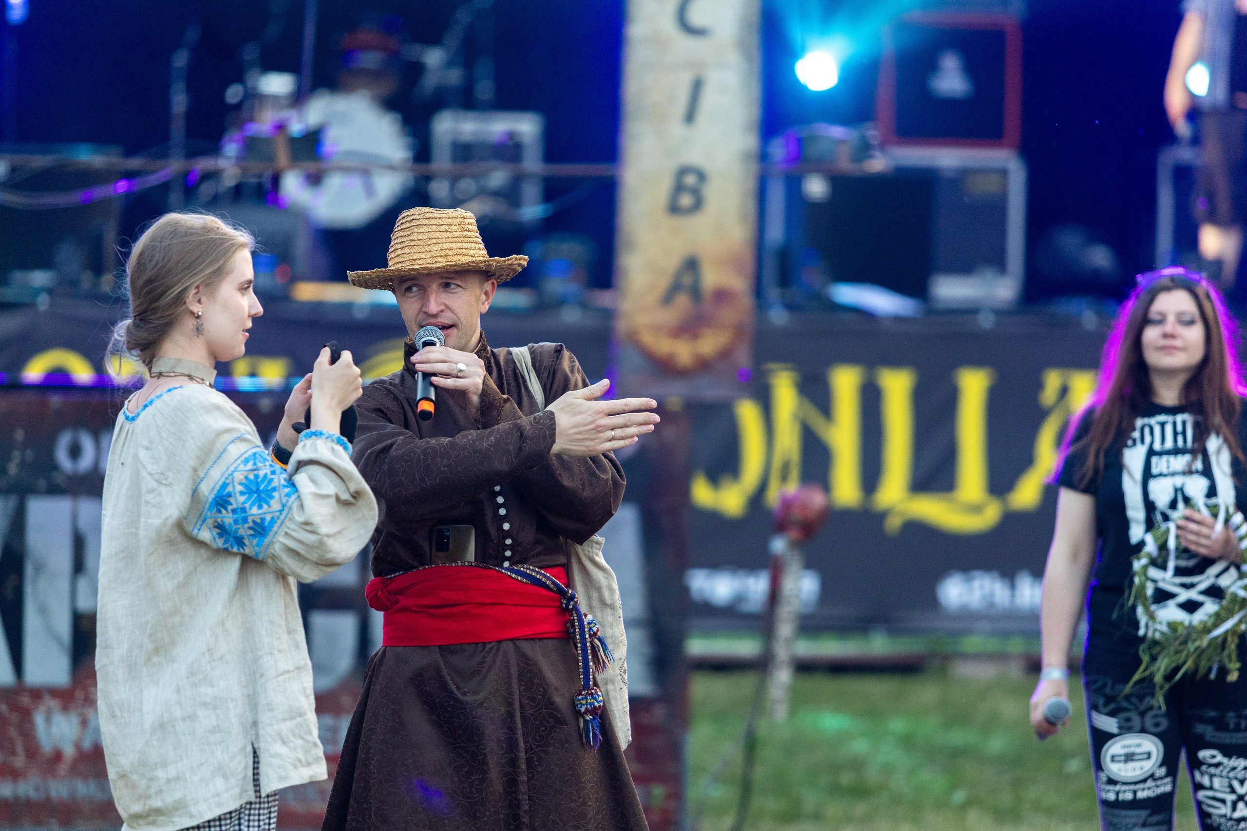 Свята сонца. Профессиональный интерьерный и репортажный фотограф Минск и РБ. Максим Орлов