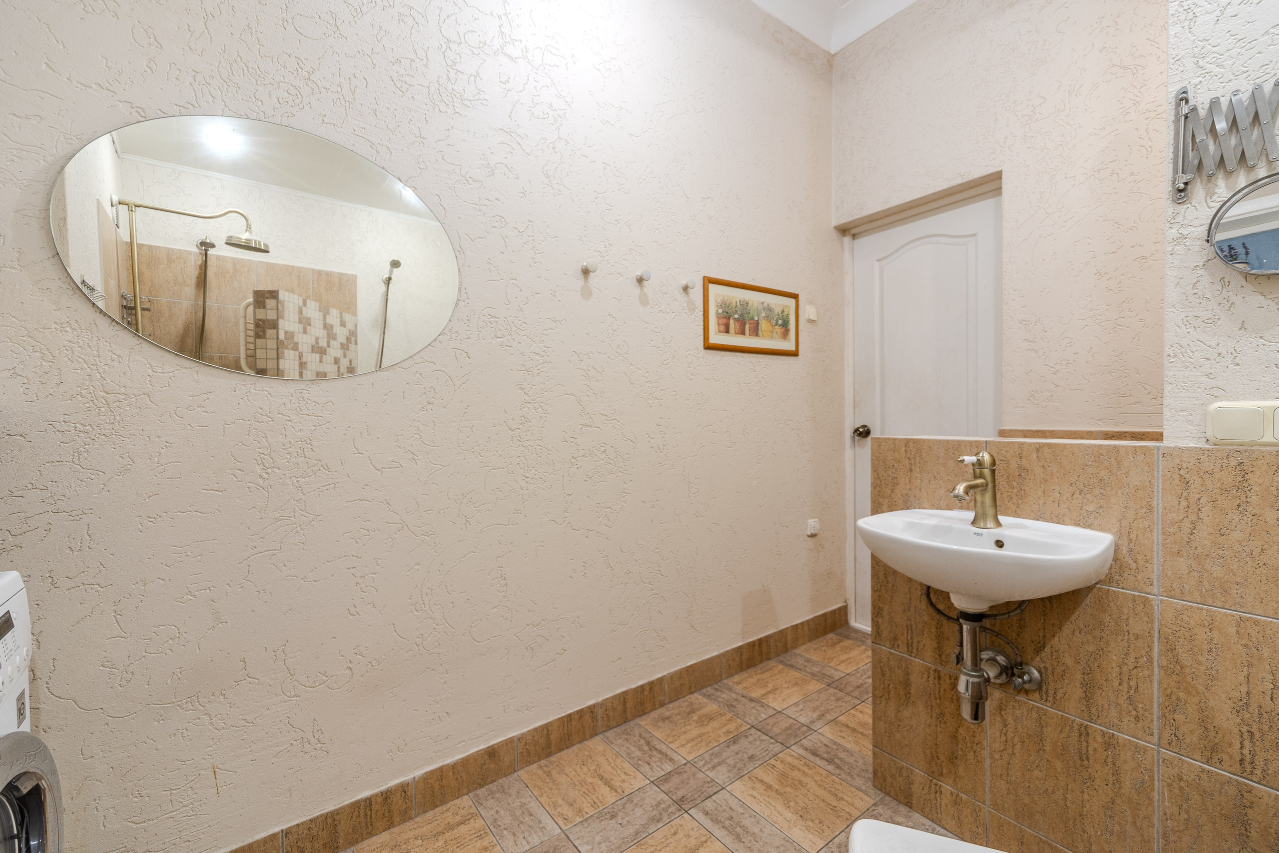 Пр. Независимости 37. Для продажи. Профессиональный интерьерный и репортажный фотограф Минск и РБ. Максим Орлов