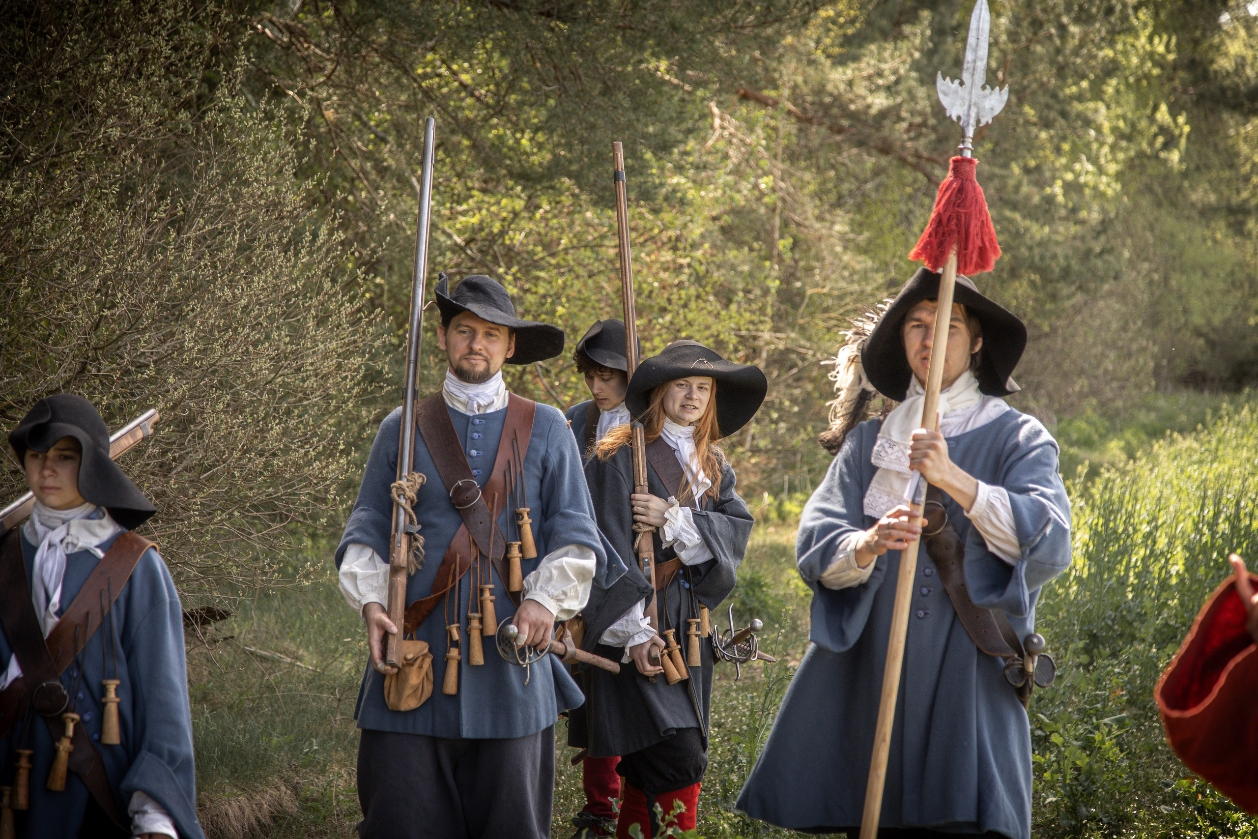 Золотая шпора. Огнем и мечем. День второй. Вылазка в лес. Штурм фортеции. Княжеский пир. Профессиональный интерьерный и репортажный фотограф Минск и РБ. Максим Орлов