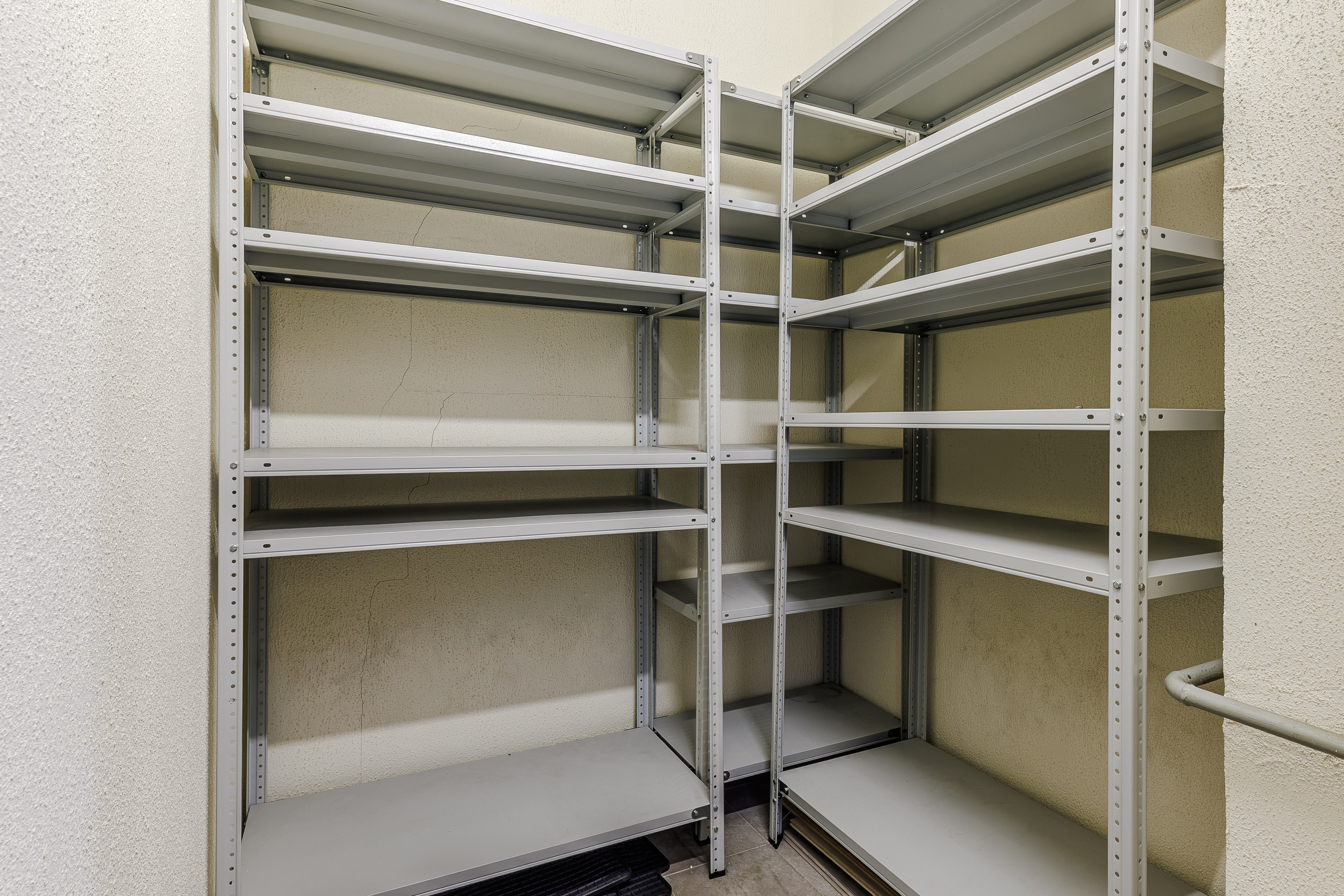 Пр. Дзержинского 15. Профессиональный интерьерный и репортажный фотограф Минск и РБ. Максим Орлов