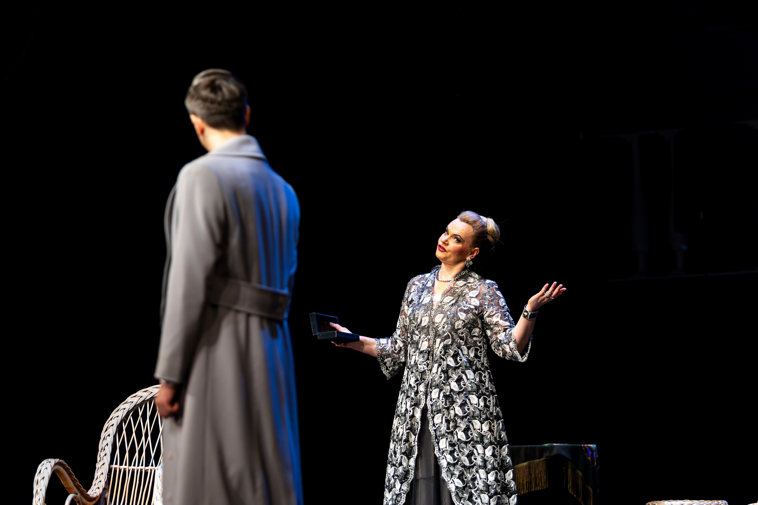 Новый театр «Я вещь». Профессиональный интерьерный и репортажный фотограф Минск и РБ. Максим Орлов