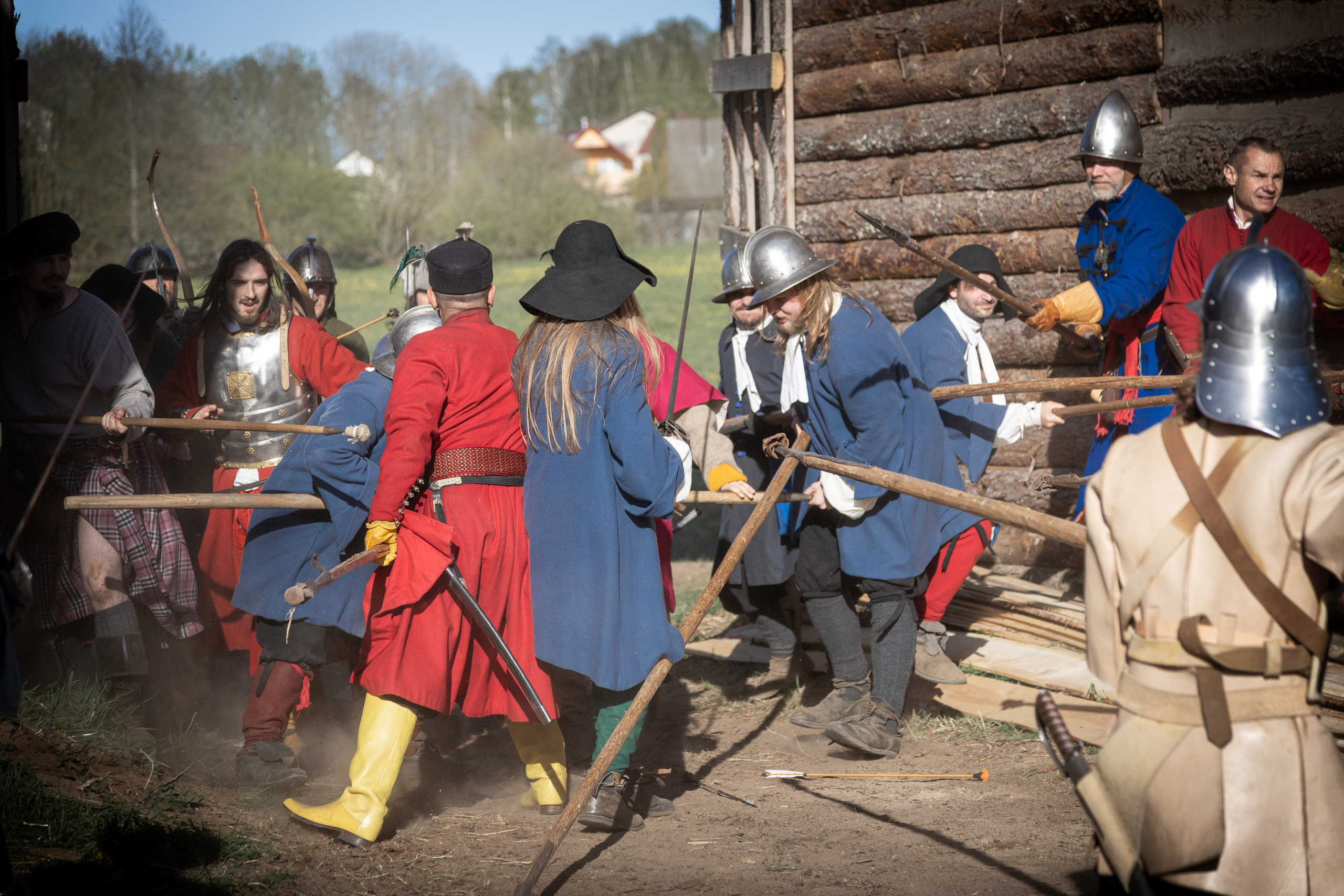 Золотая шпора. Огнем и мечем. День второй. Вылазка в лес. Штурм фортеции. Княжеский пир. Профессиональный интерьерный и репортажный фотограф Минск и РБ. Максим Орлов