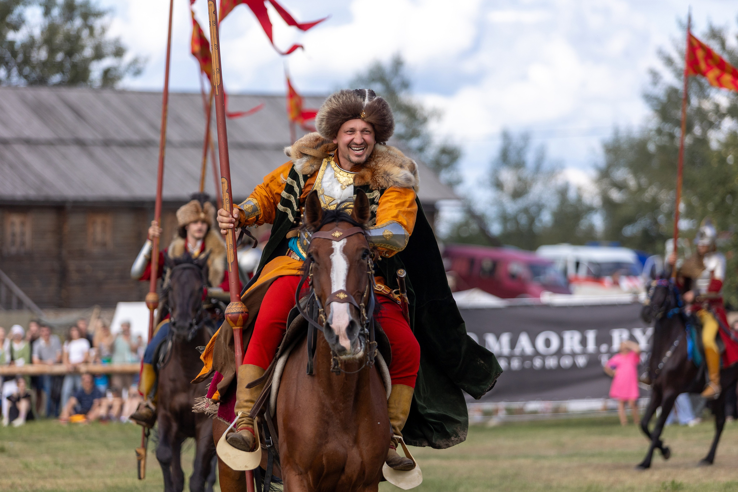 Рыцарский фест. Мстиславль. Профессиональный интерьерный и репортажный фотограф Минск и РБ. Максим Орлов