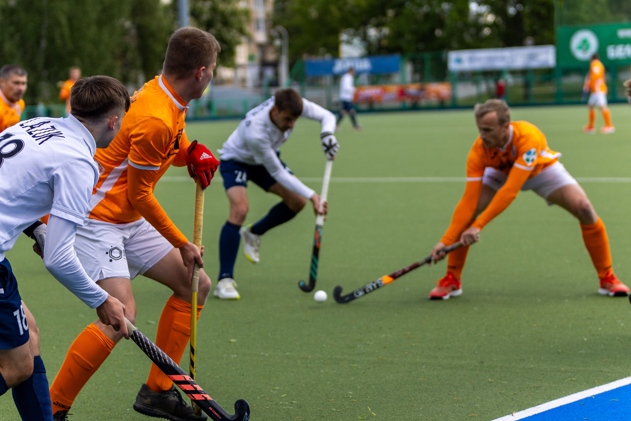 Хоккей на траве. ХК Минск — СК Строитель 11.05.2024. Профессиональный интерьерный и репортажный фотограф Минск и РБ. Максим Орлов