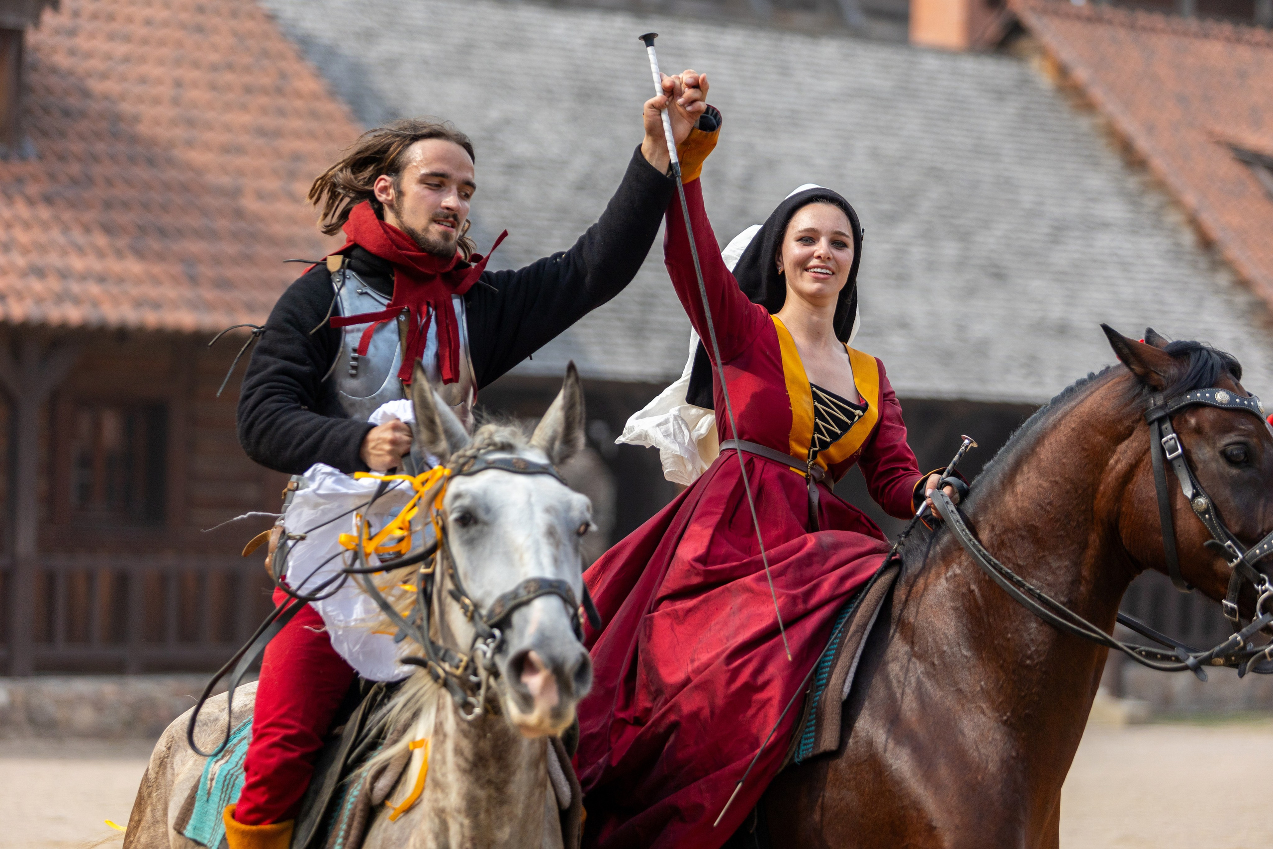 Выступление «Золотой шпоры» на празднике города Лиды. Профессиональный интерьерный и репортажный фотограф Минск и РБ. Максим Орлов