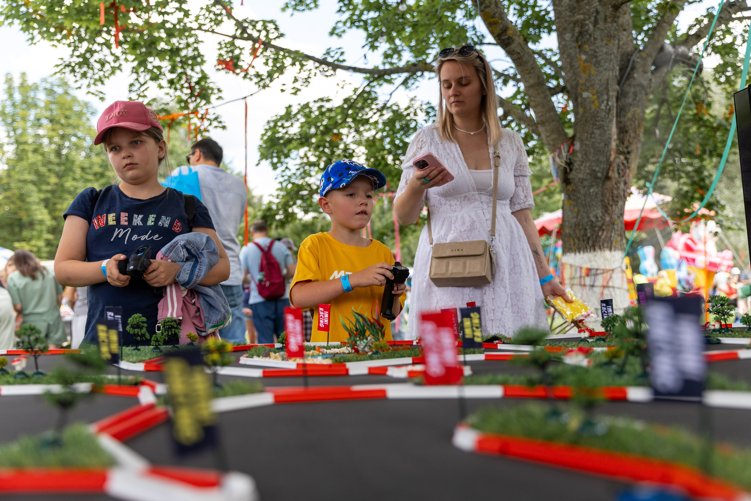 Детифест. Профессиональный интерьерный и репортажный фотограф Минск и РБ. Максим Орлов