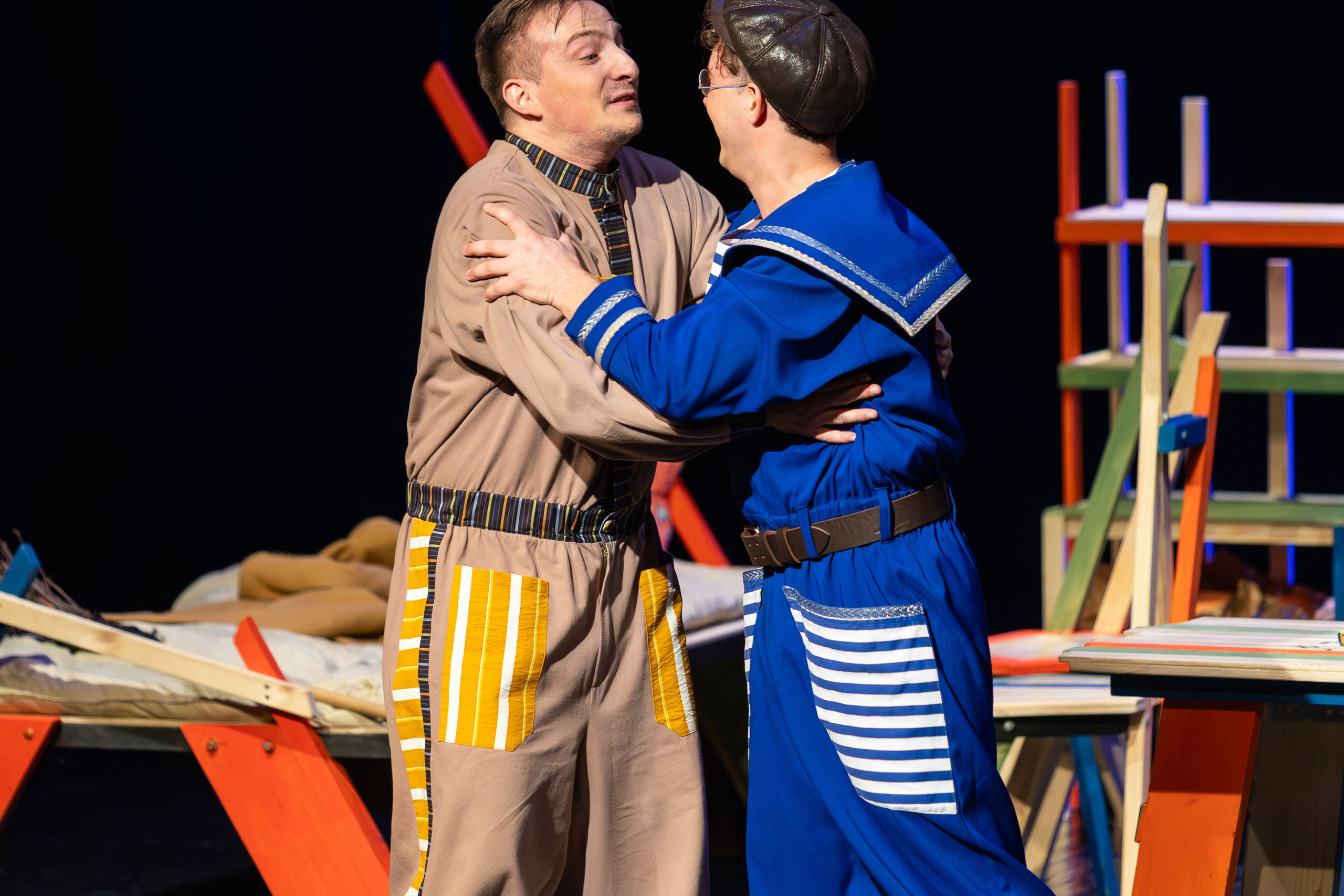 Квадратура круга. Профессиональный интерьерный и репортажный фотограф Минск и РБ. Максим Орлов