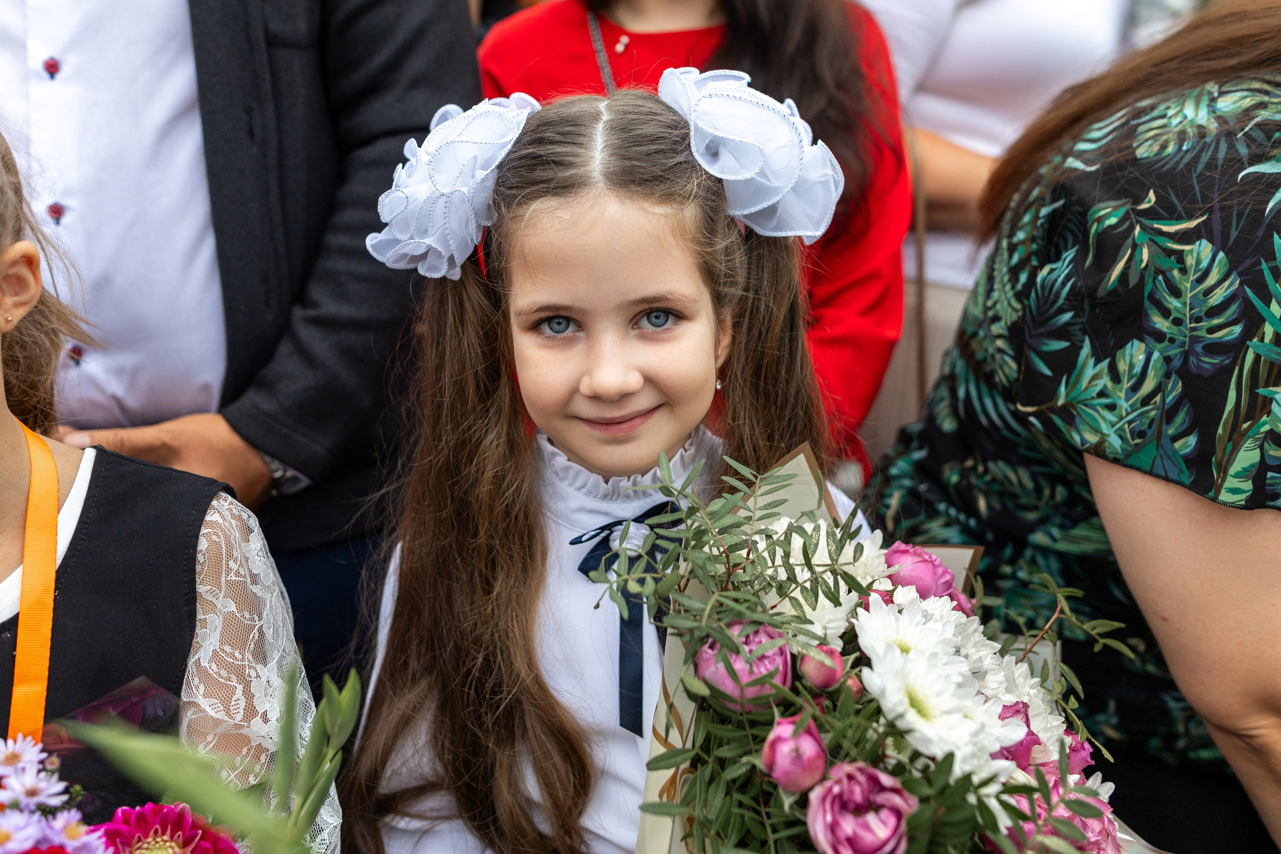 Линейка 1-го сентября. Профессиональный интерьерный и репортажный фотограф Минск и РБ. Максим Орлов
