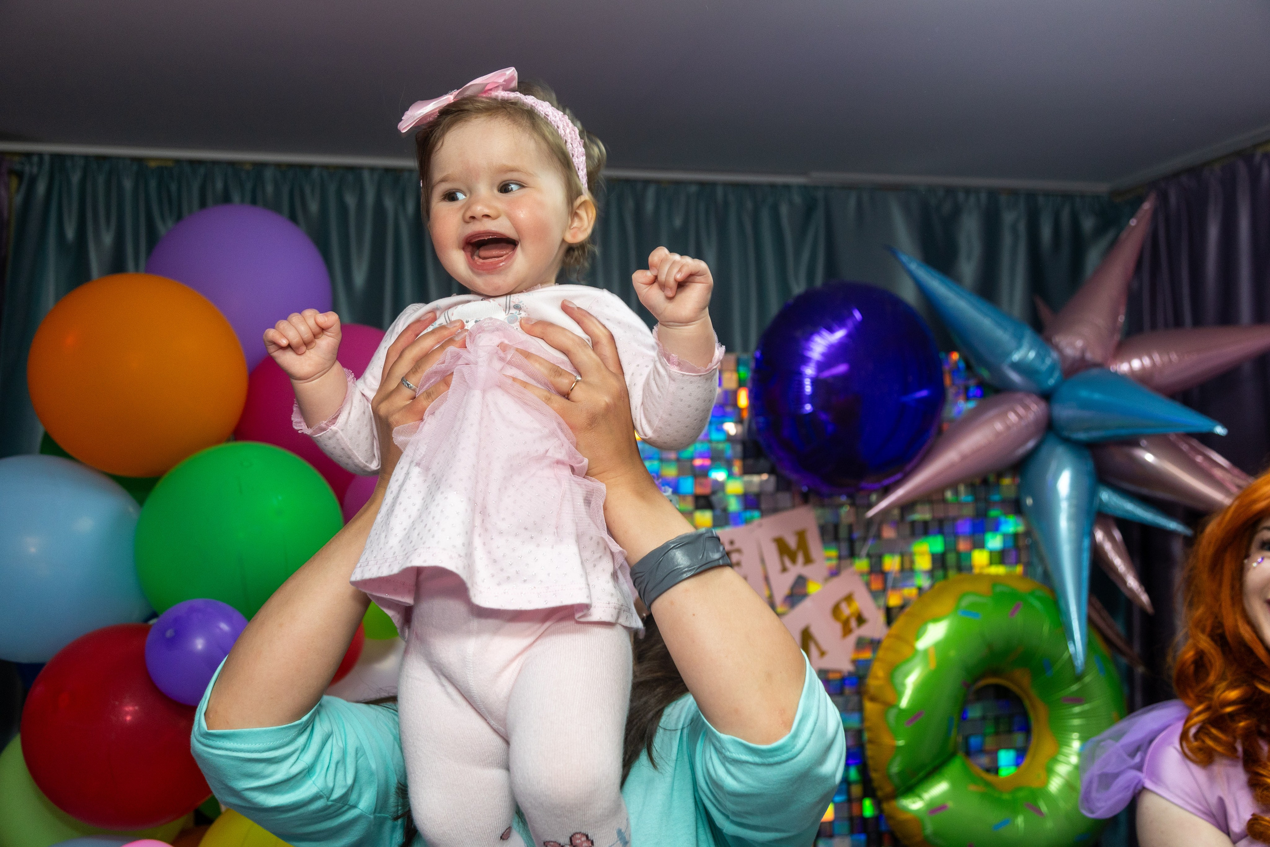 Годовасие Каролины. Профессиональный интерьерный и репортажный фотограф Минск и РБ. Максим Орлов