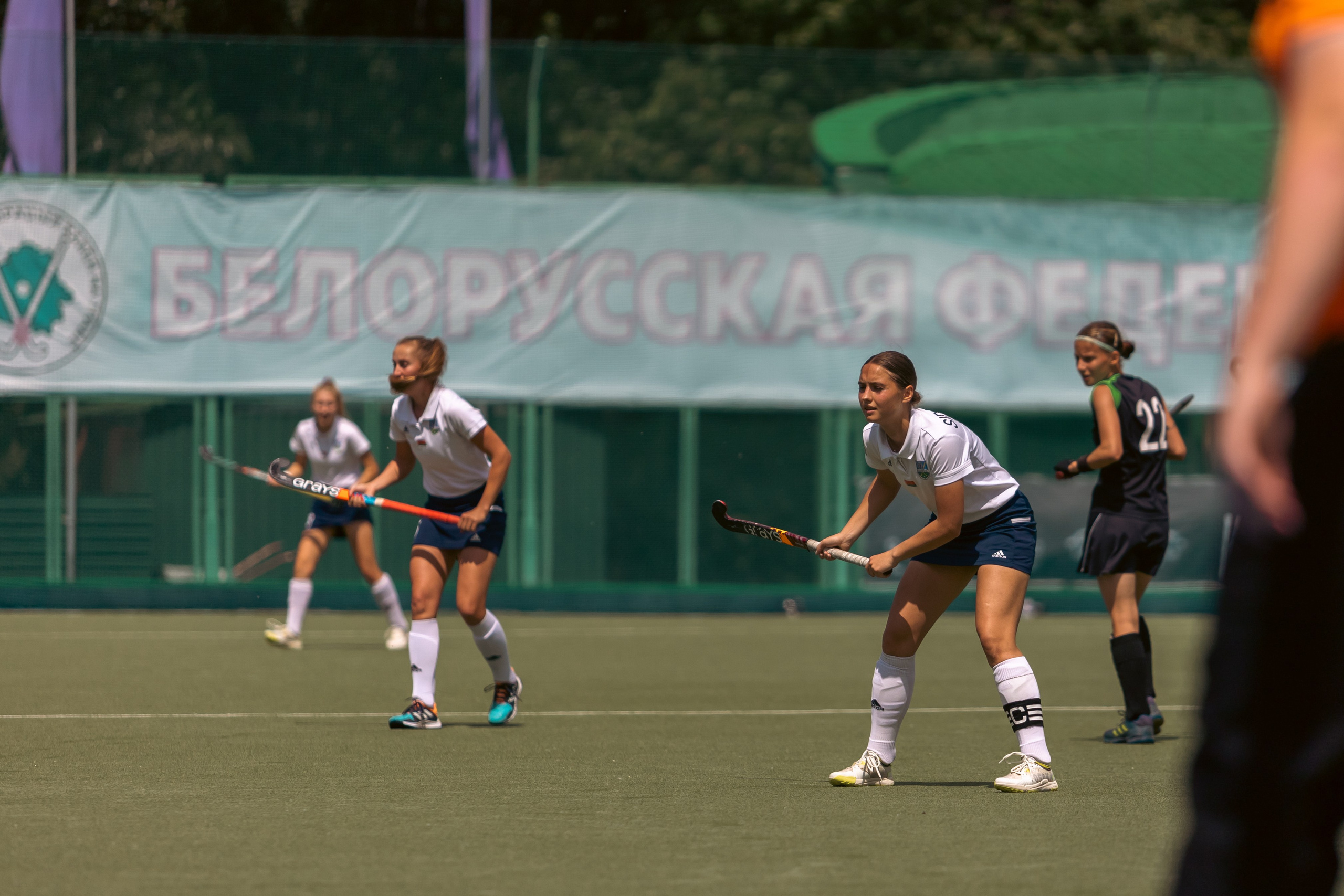 Хоккей на траве. Девушки. Минск — Текстильщик 29.052024. Профессиональный интерьерный и репортажный фотограф Минск и РБ. Максим Орлов