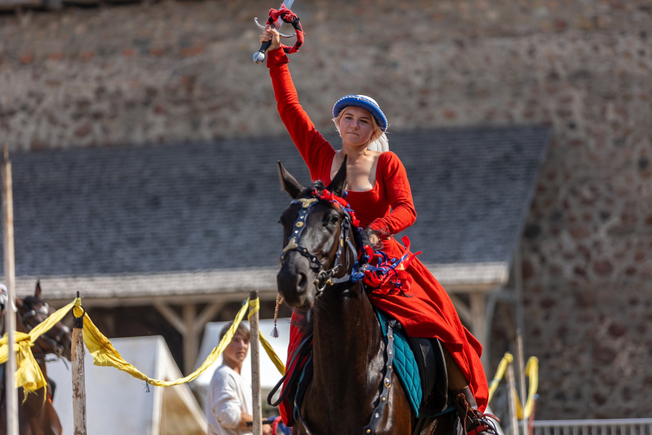 Выступление «Золотой шпоры» на празднике города Лиды. Профессиональный интерьерный и репортажный фотограф Минск и РБ. Максим Орлов