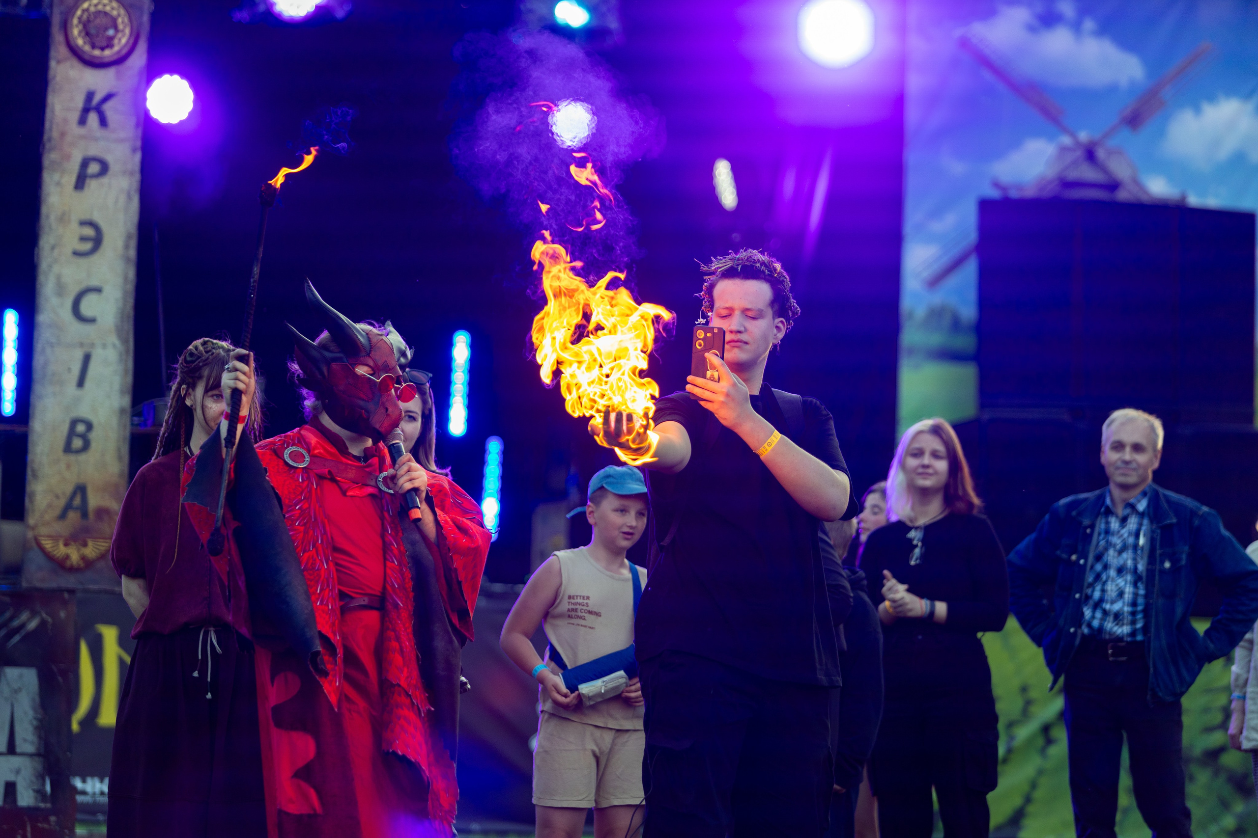 Свята сонца. Профессиональный интерьерный и репортажный фотограф Минск и РБ. Максим Орлов