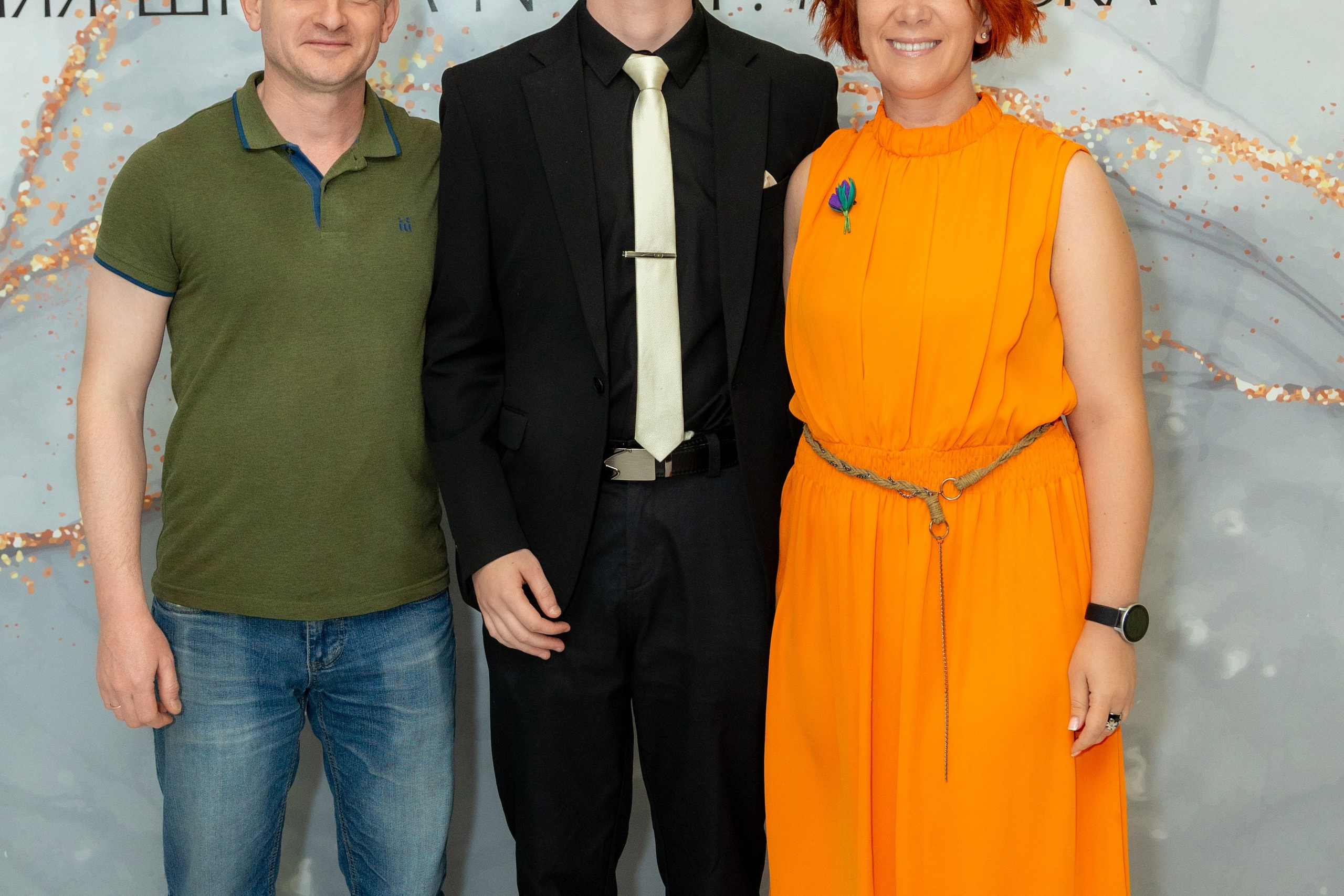 Вручение дипломов. 47 школа. Профессиональный интерьерный и репортажный фотограф Минск и РБ. Максим Орлов