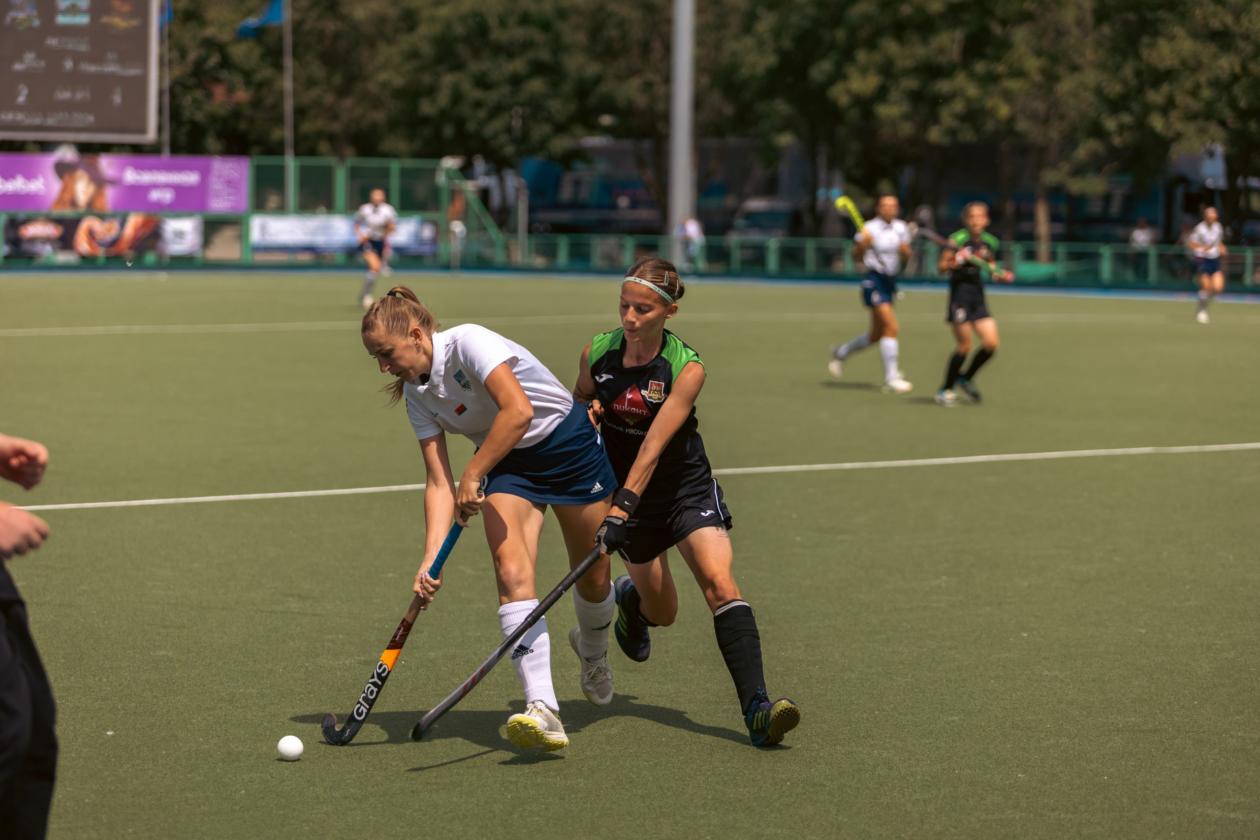 Хоккей на траве. Девушки. Минск — Текстильщик 29.052024. Профессиональный интерьерный и репортажный фотограф Минск и РБ. Максим Орлов