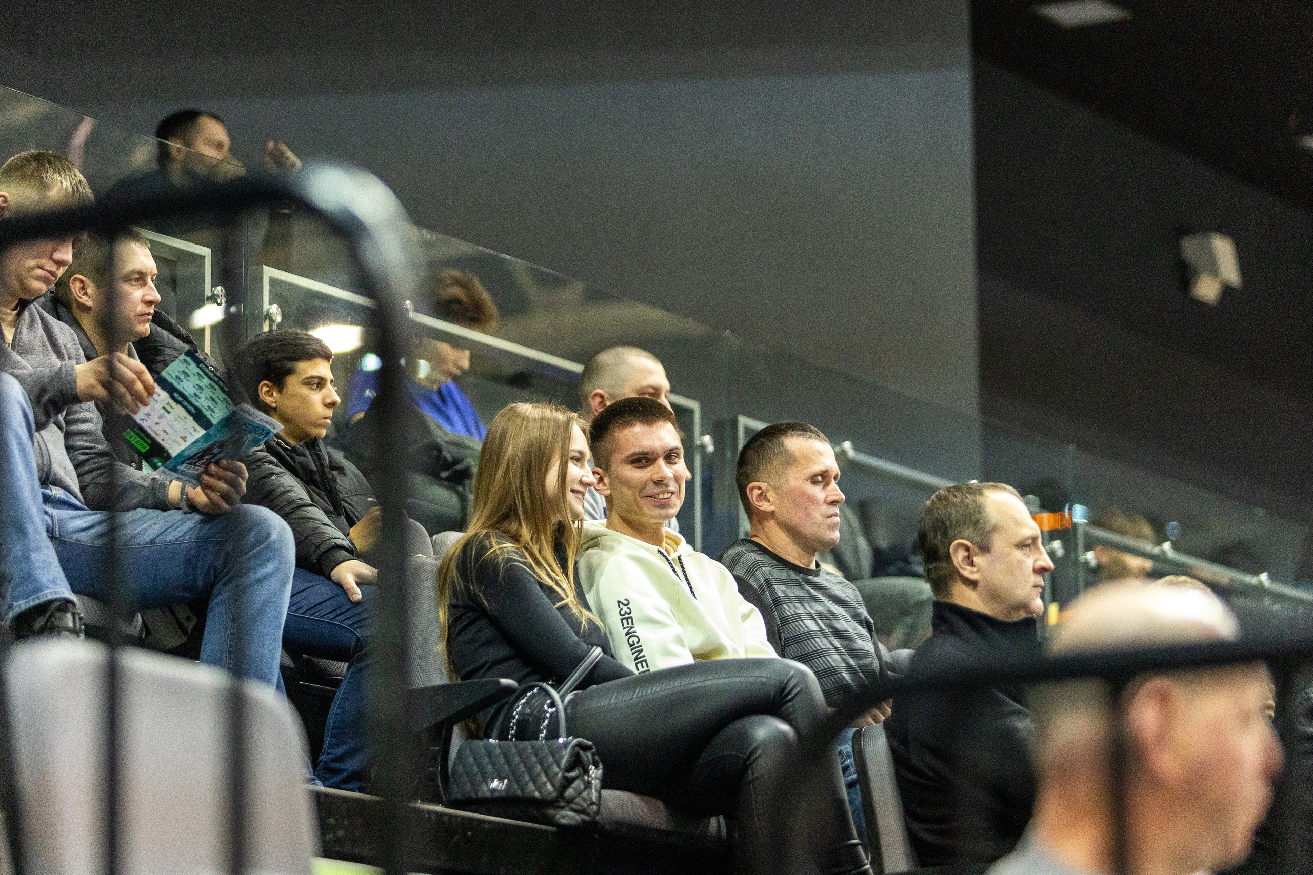 Баскетбол. Лучшие кадры. Минск — Енисей. 11.12.2023. Профессиональный интерьерный и репортажный фотограф Минск и РБ. Максим Орлов