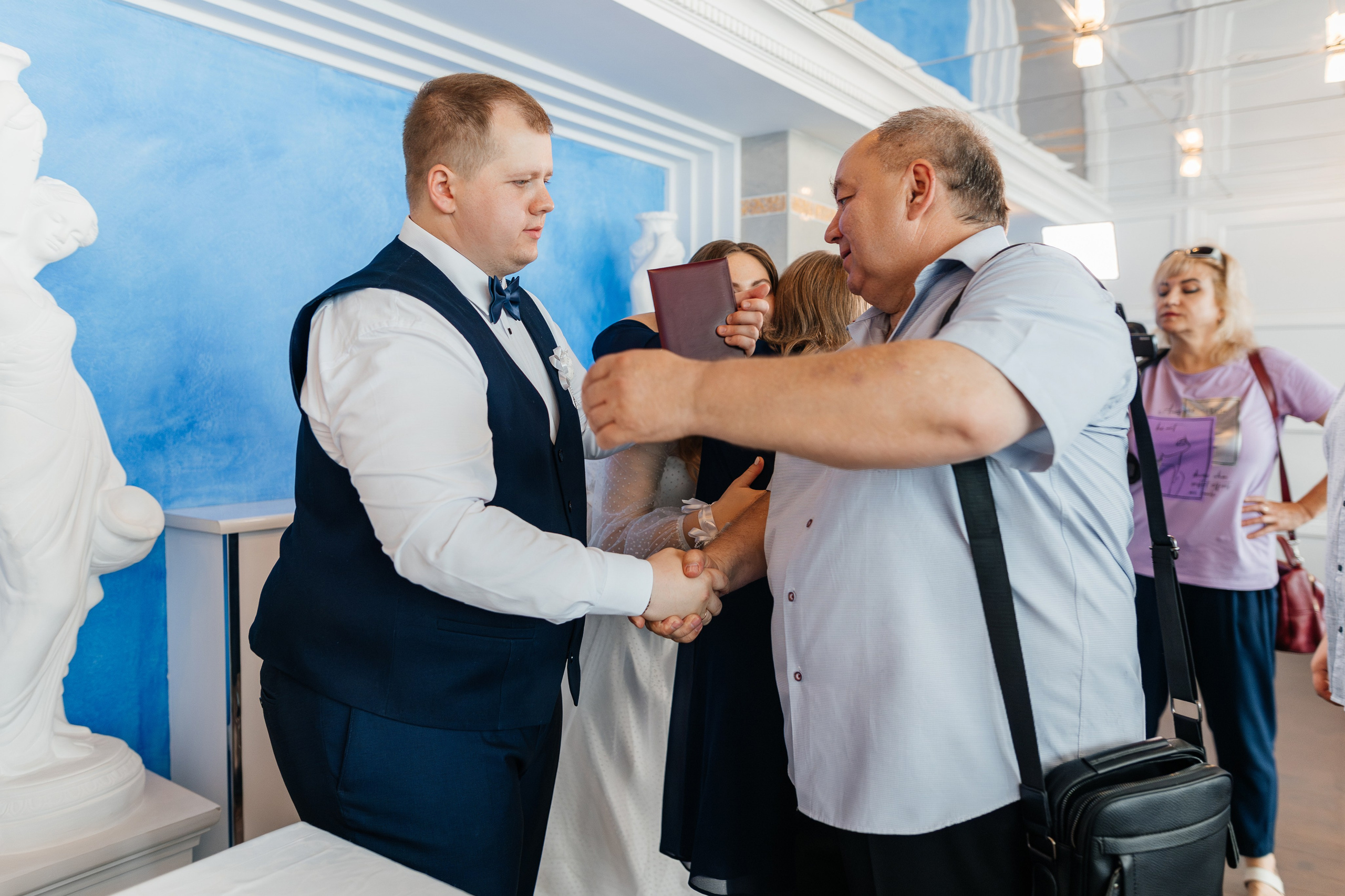 Свадебная фотосессия Рената и Натальи. Профессиональный интерьерный и репортажный фотограф Минск и РБ. Максим Орлов