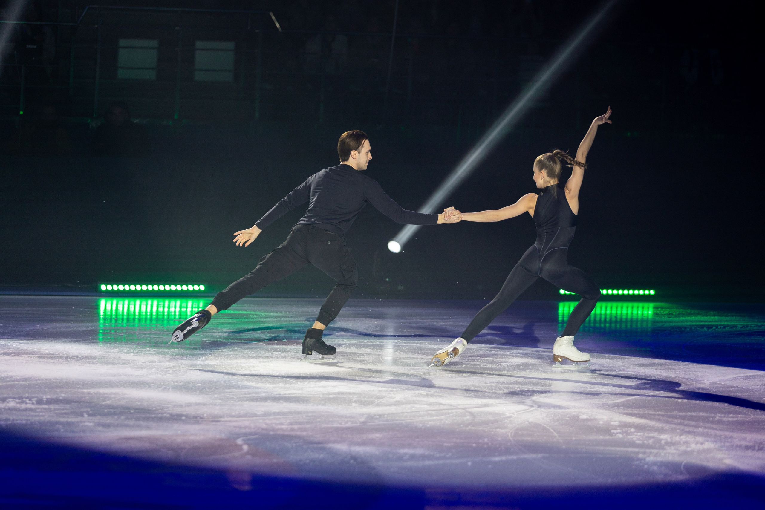 Ледовое шоу Ильи Авербуха 30.03.2024. Профессиональный интерьерный и репортажный фотограф Минск и РБ. Максим Орлов