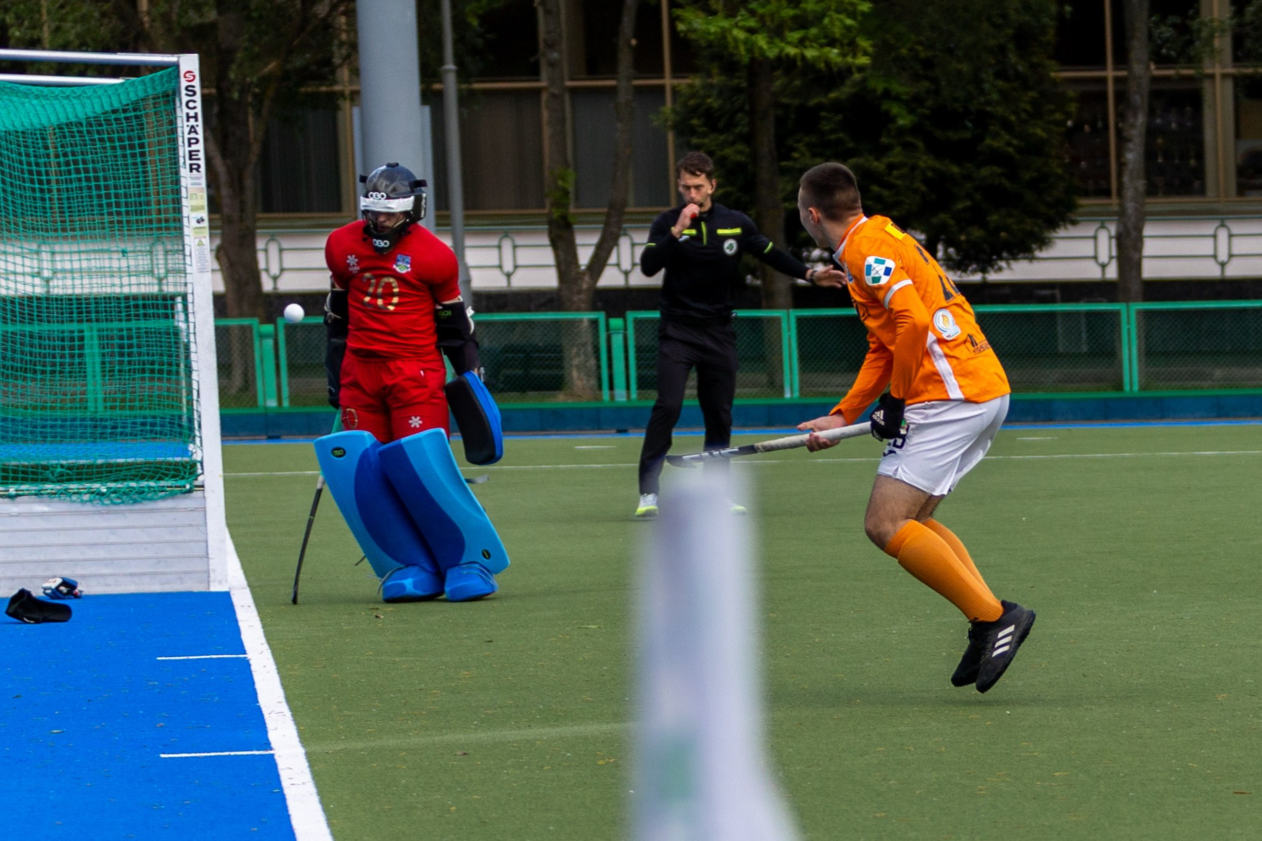 Хоккей на траве. ХК Минск — СК Строитель 11.05.2024. Профессиональный интерьерный и репортажный фотограф Минск и РБ. Максим Орлов