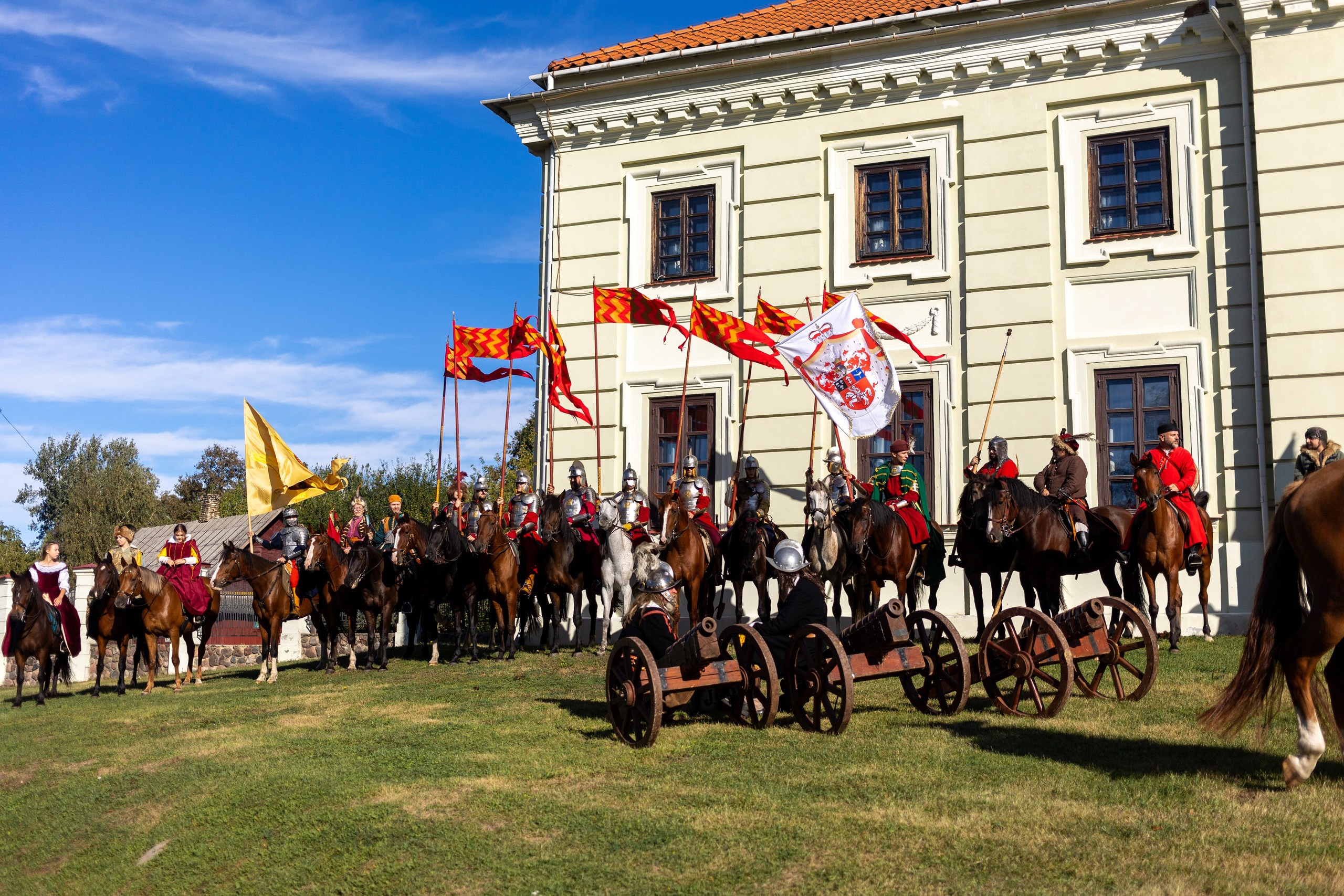 100-летие Пинской Епархии. Парад. Профессиональный интерьерный и репортажный фотограф Минск и РБ. Максим Орлов